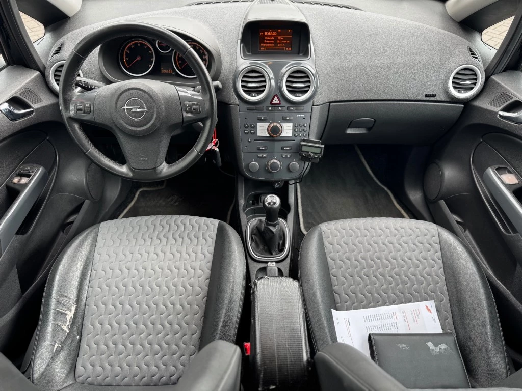 Hoofdafbeelding Opel Corsa