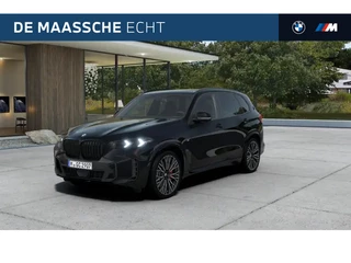 Hoofdafbeelding BMW X5 BMW X5 xDrive50e High Executive M Sport Automaat / Panoramadak Sky Lounge / Trekhaak / Massagefunctie / Bowers & Wilkin / Soft-Close / Adaptieve LED / Active Steering
