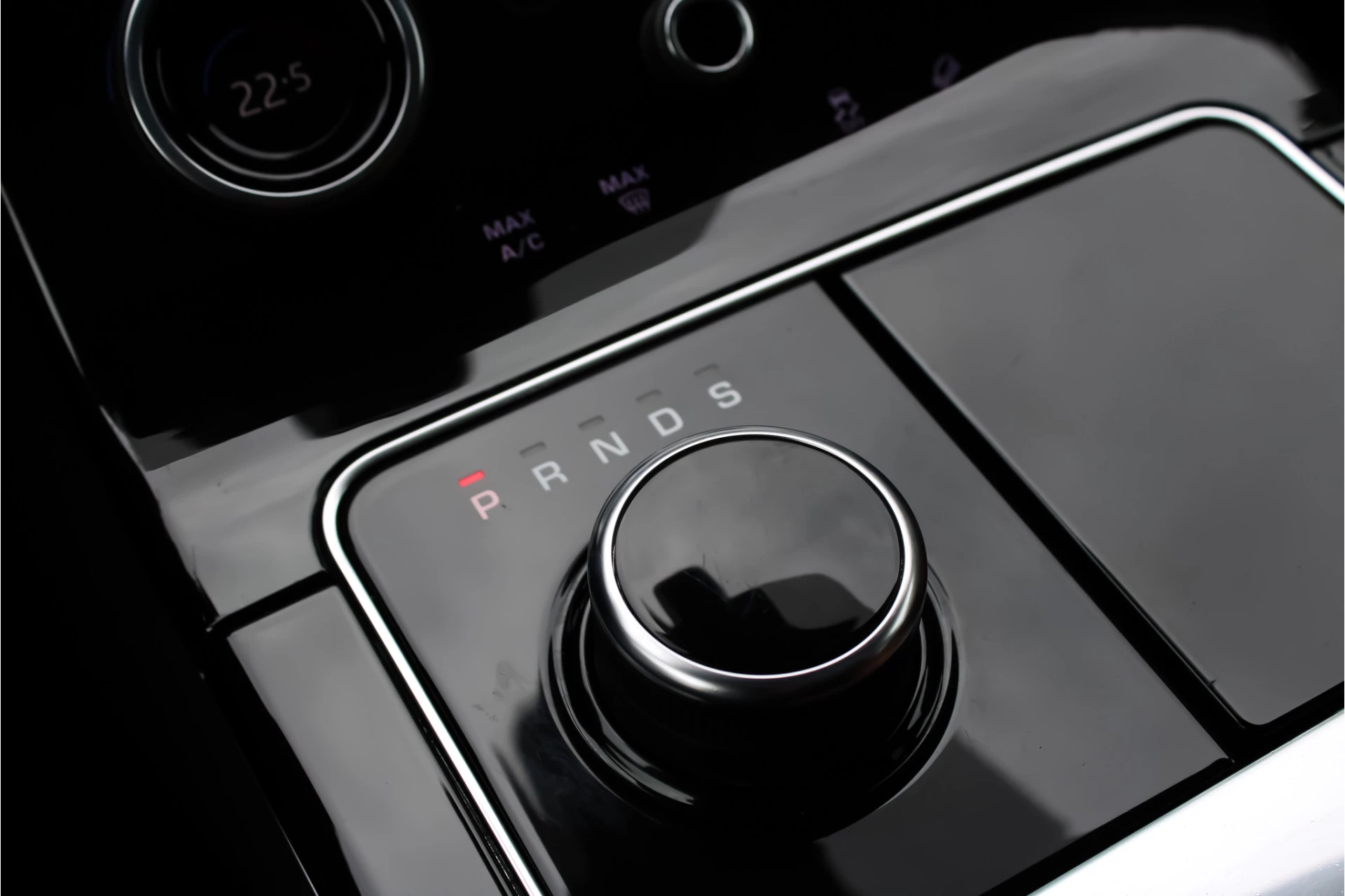 Hoofdafbeelding Land Rover Range Rover Velar