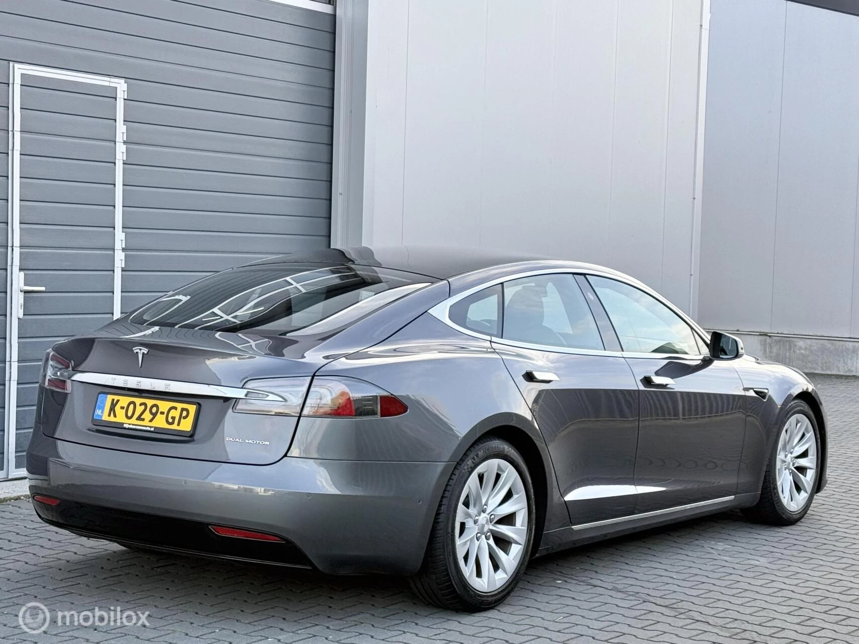 Hoofdafbeelding Tesla Model S
