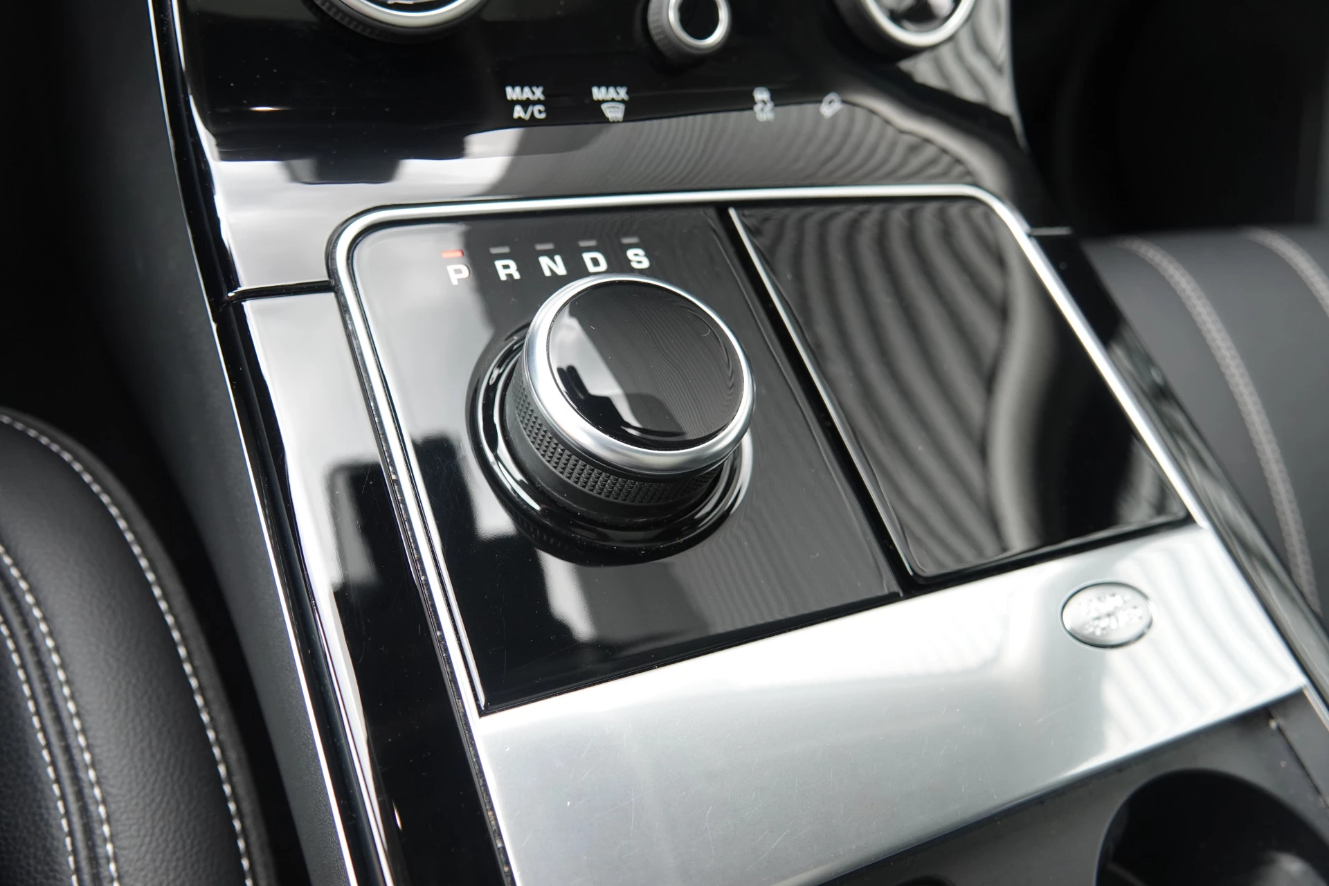Hoofdafbeelding Land Rover Range Rover Velar
