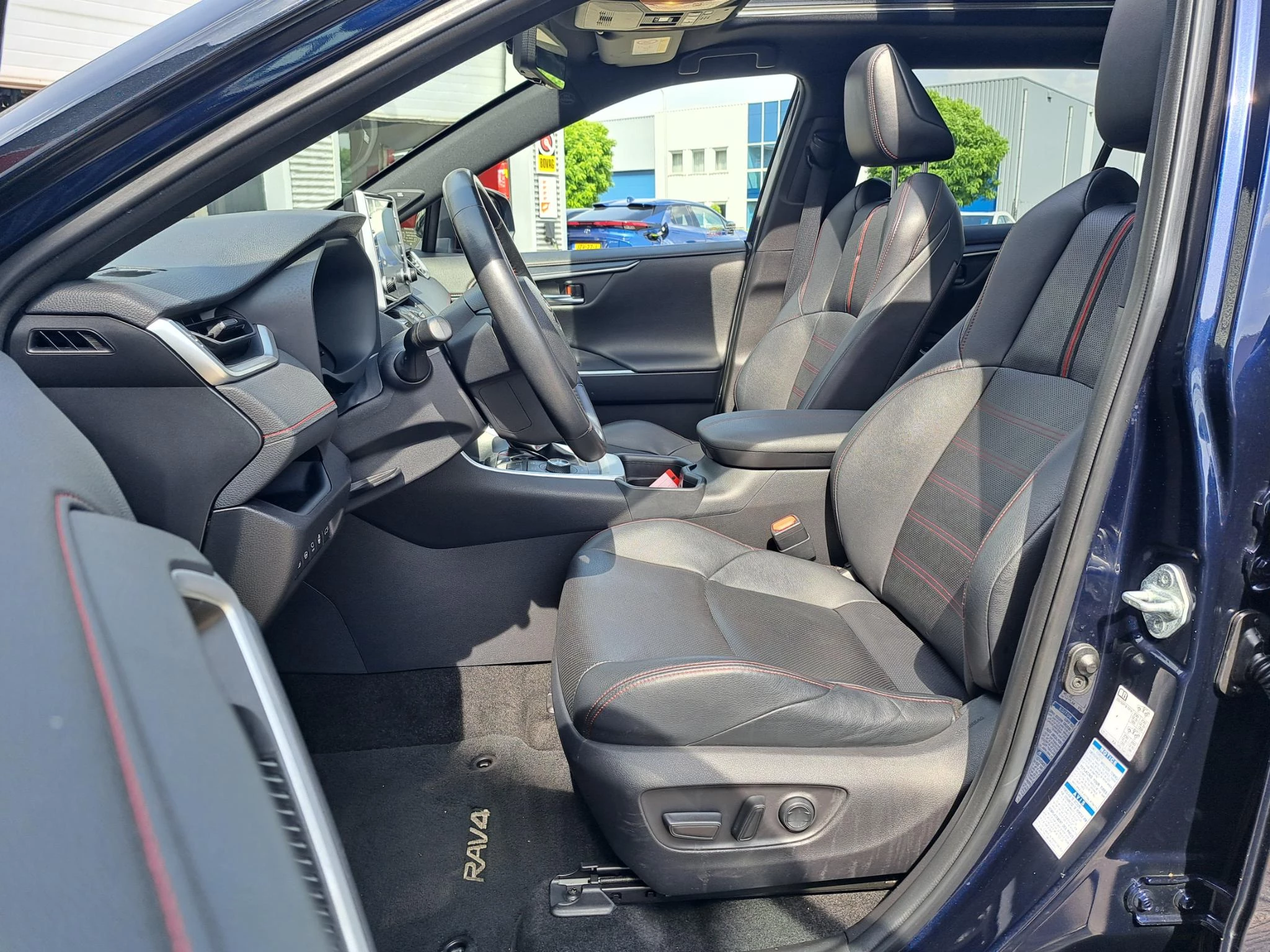 Hoofdafbeelding Toyota RAV4