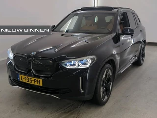 BMW iX3 High Executive 80 kWh | Panoramadak | Keyless | Stoelverwarming | Harman Kardon | Memory Seat | Head-Up Display | 360 Camera | Adaptief Onderstel | Trekhaak | Adaptive LED | Elektrische Stoelen | Apple Carplay | N
