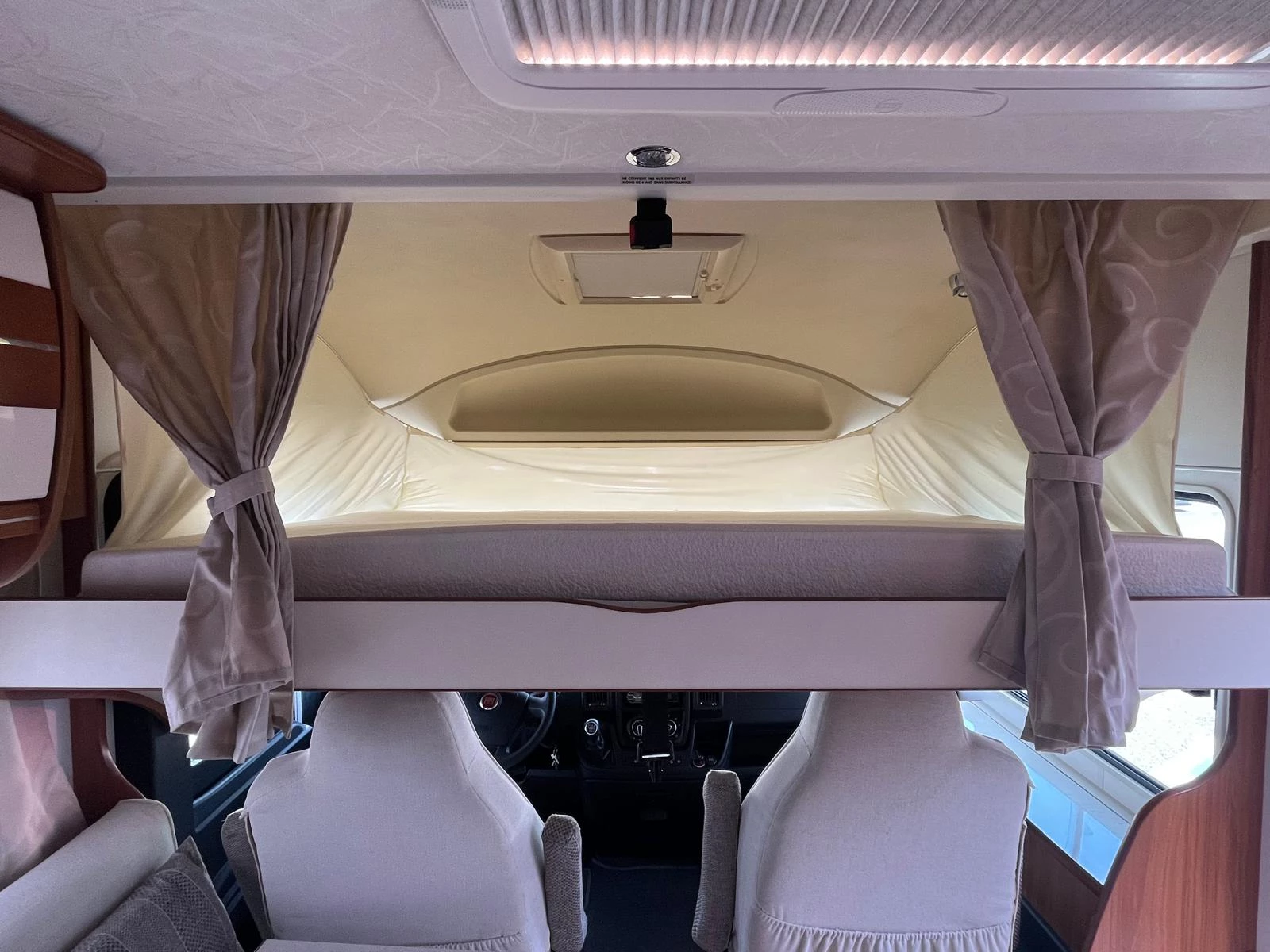 Hoofdafbeelding Fiat Fleurette Discover Camper, Off Grid, Airco, Bluetooth, Cruise, Radio