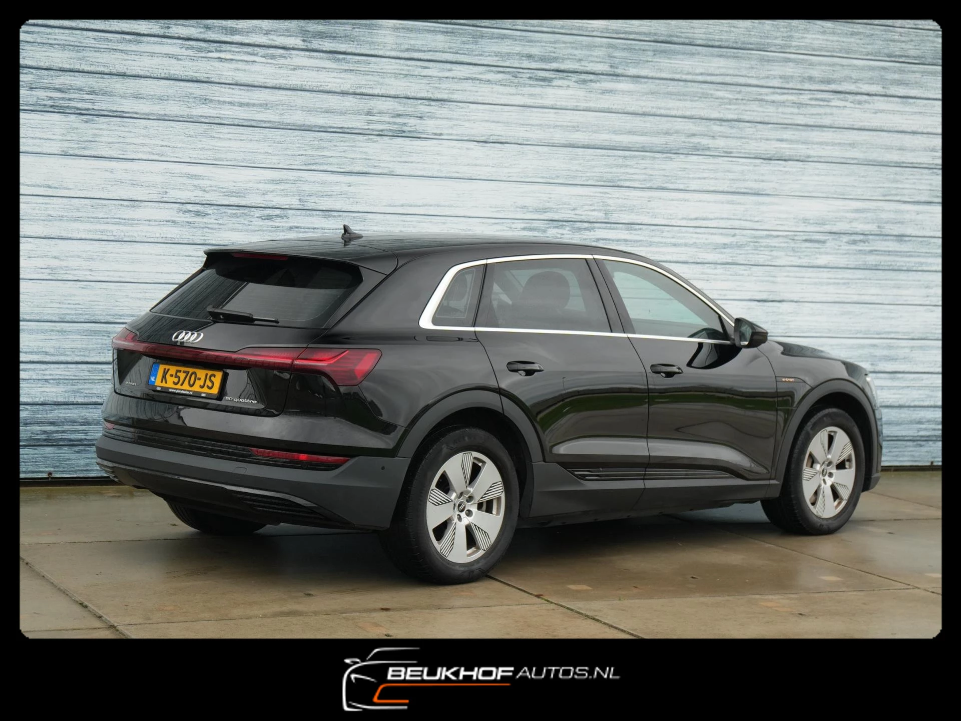 Hoofdafbeelding Audi e-tron