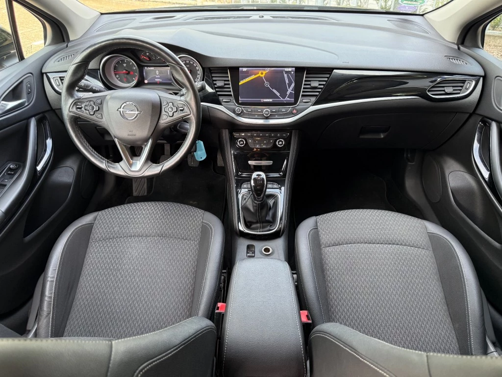 Hoofdafbeelding Opel Astra