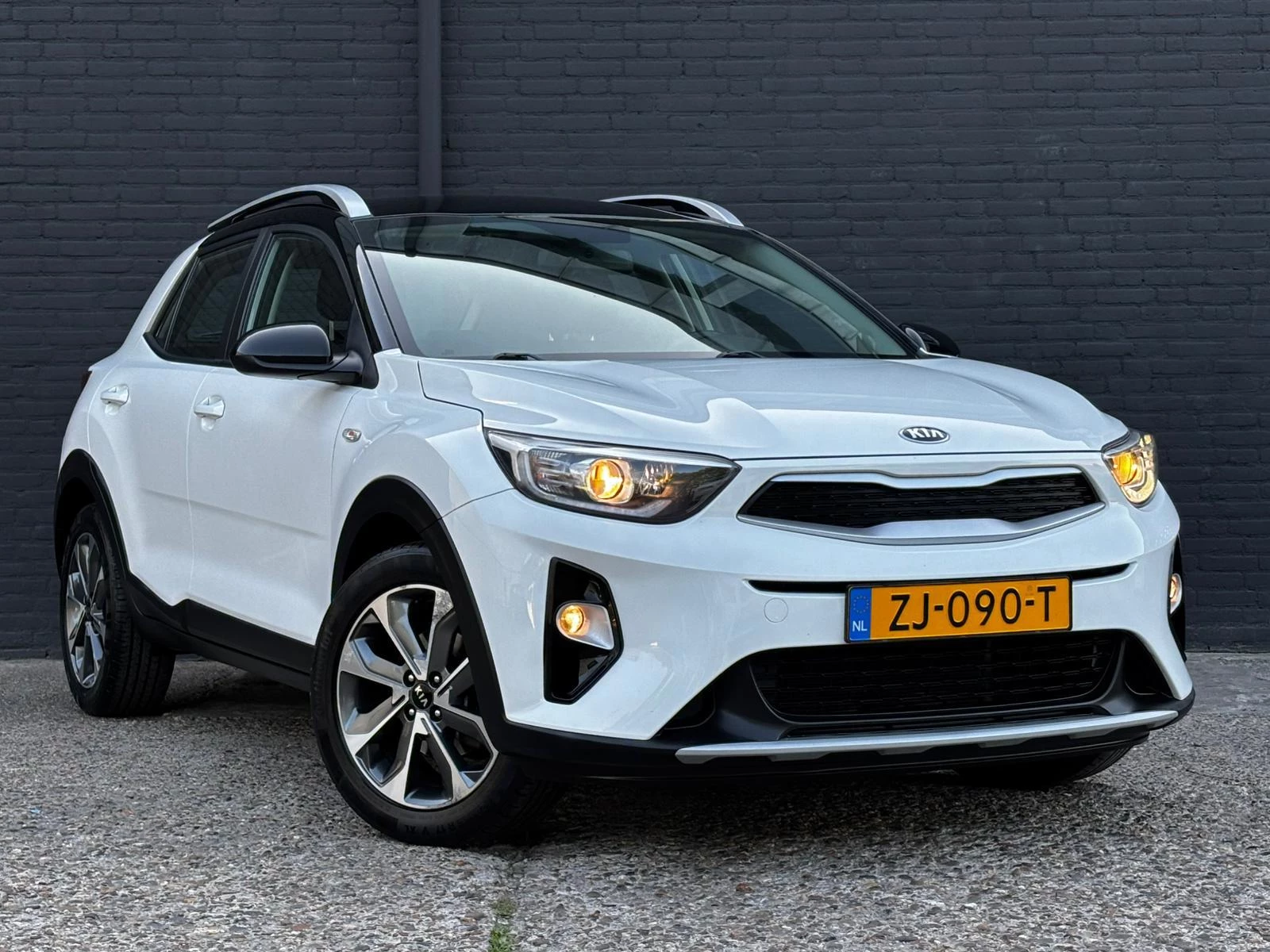 Hoofdafbeelding Kia Stonic