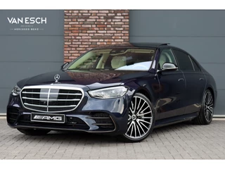 Hoofdafbeelding Mercedes-Benz S-Klasse Mercedes-Benz S-Klasse 580 V8 4MATIC Lang AMG Line | Airmatic | Achterasbesturing | Distronic+ | Standkachel | Burmester | HUD | Zonweringspakket | MBUX Tablet | Exclusief Leder | Digital Light | 3D-Display |