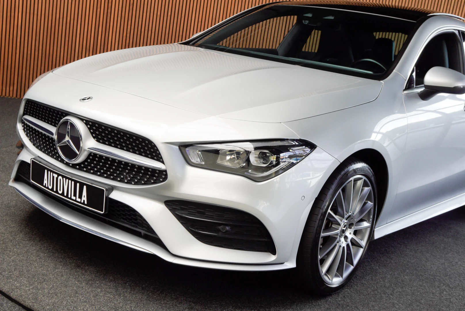 Hoofdafbeelding Mercedes-Benz CLA