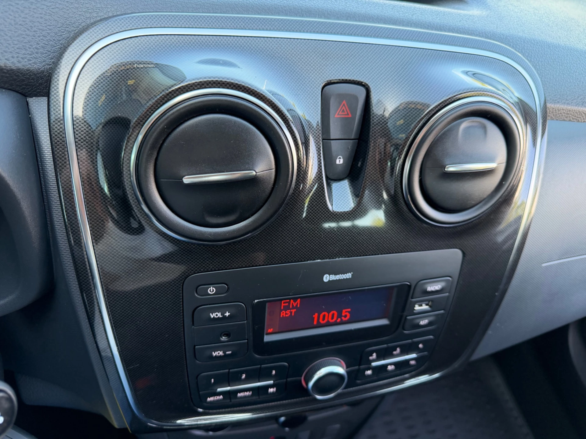 Hoofdafbeelding Dacia Sandero