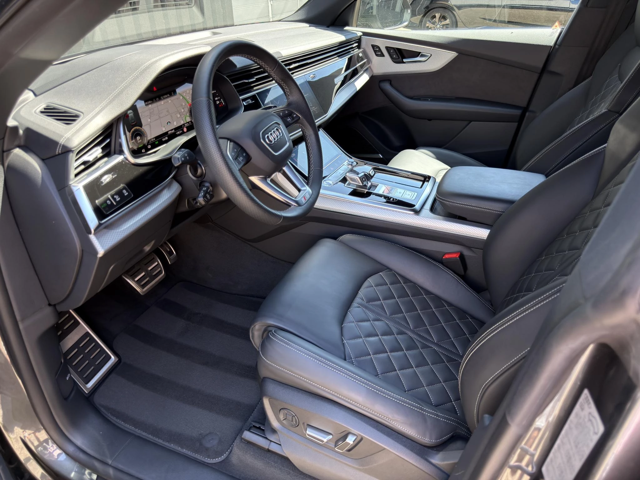 Hoofdafbeelding Audi Q8