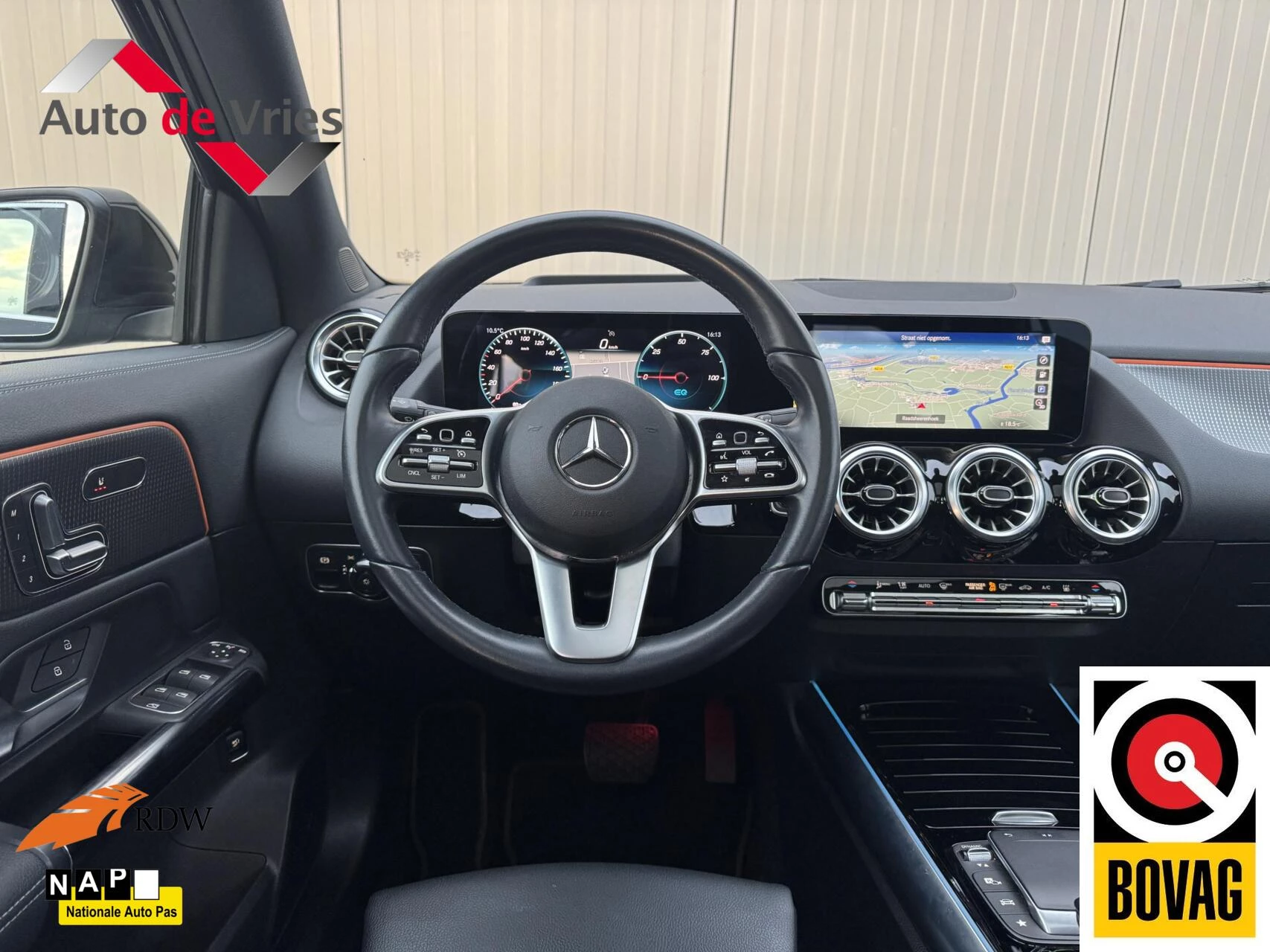 Hoofdafbeelding Mercedes-Benz EQA