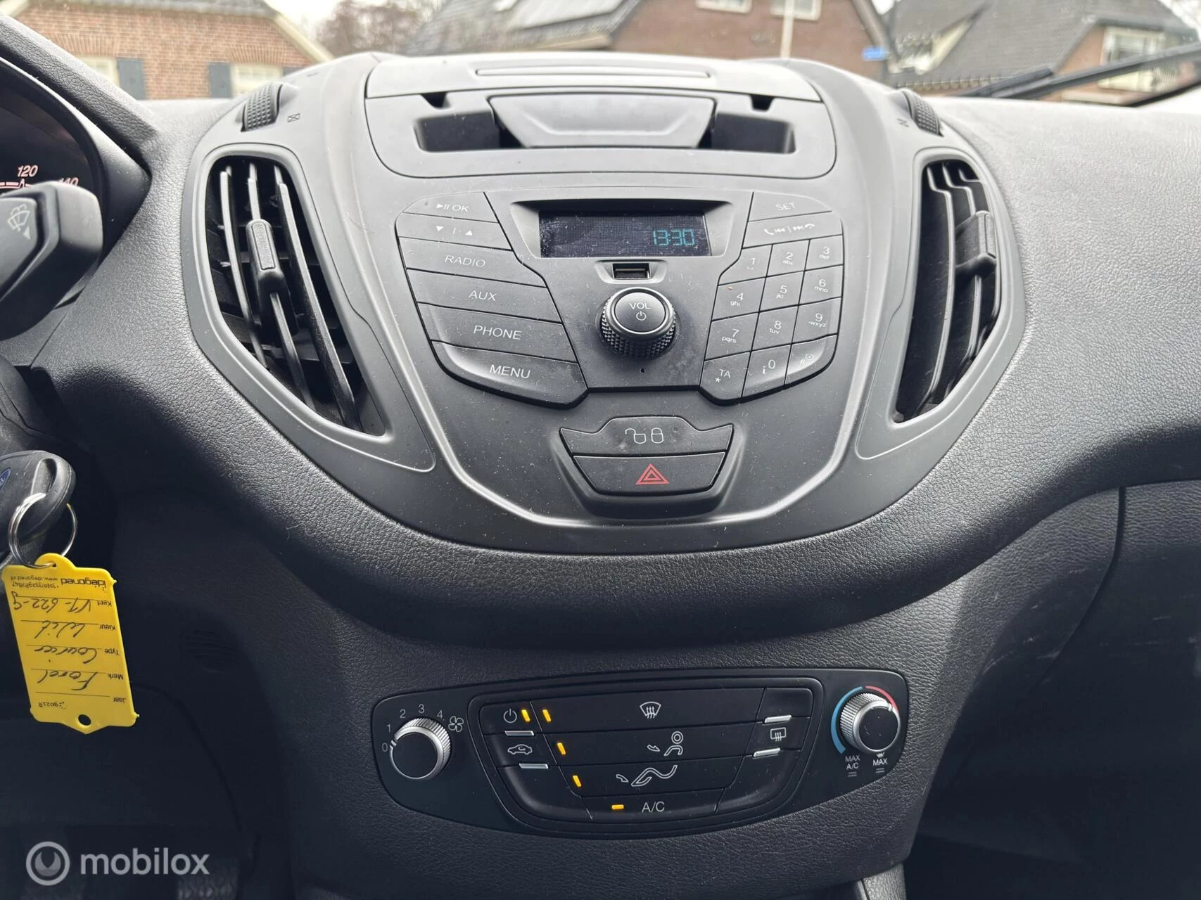 Hoofdafbeelding Ford Transit Courier