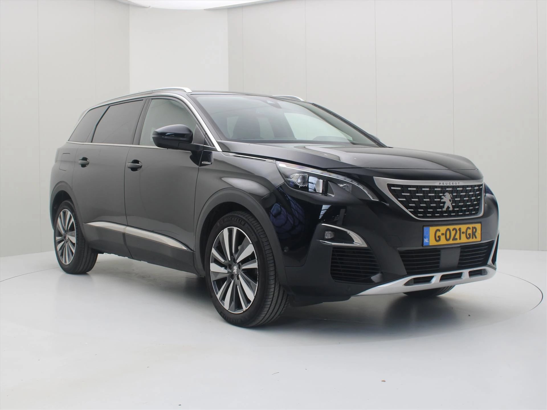 Hoofdafbeelding Peugeot 5008