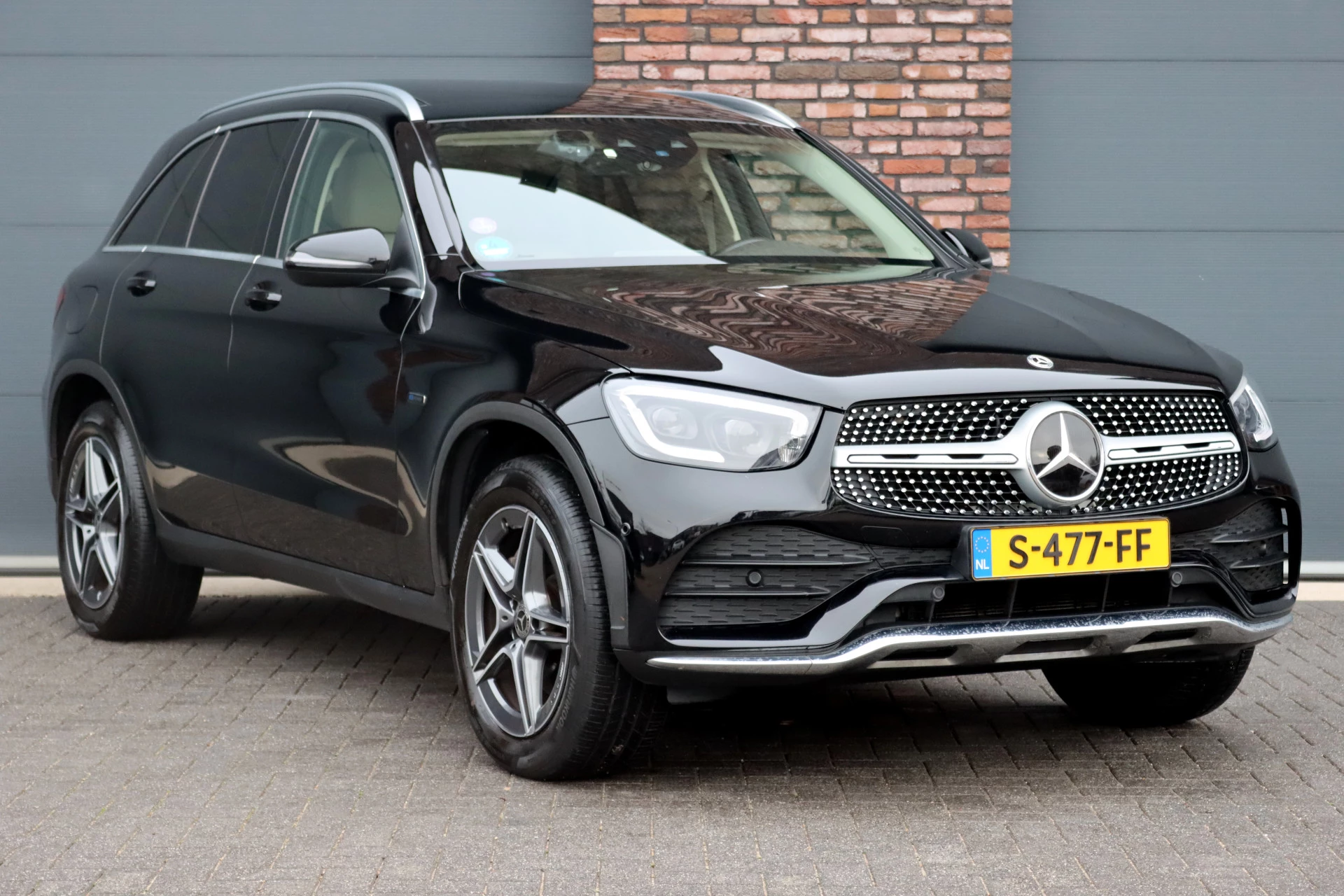 Hoofdafbeelding Mercedes-Benz GLC