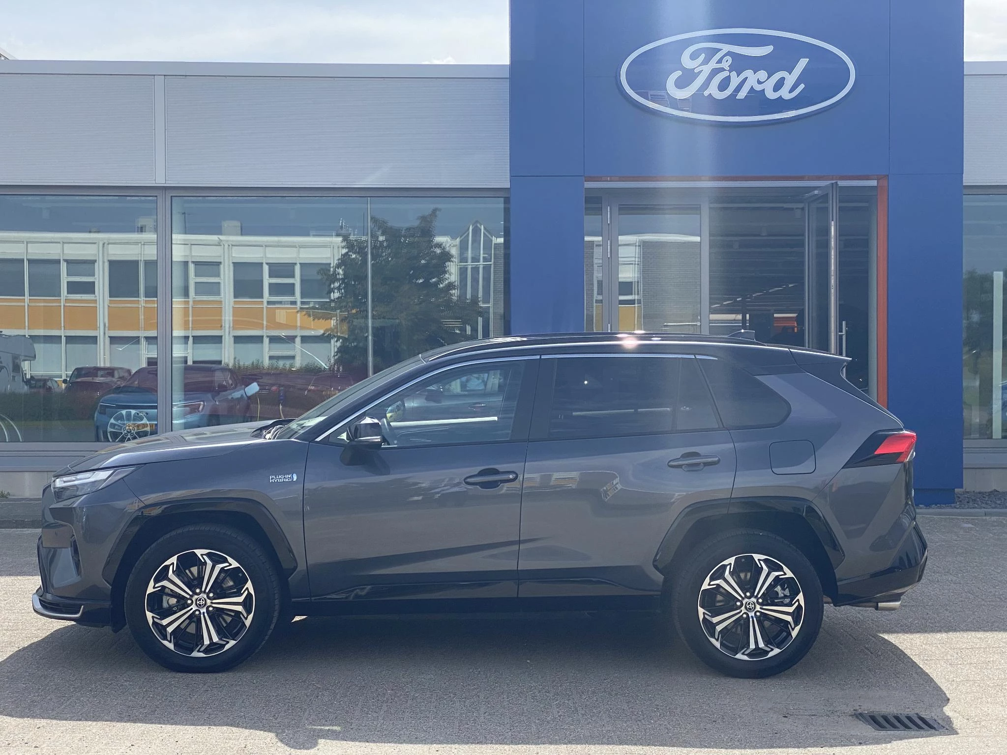 Hoofdafbeelding Toyota RAV4