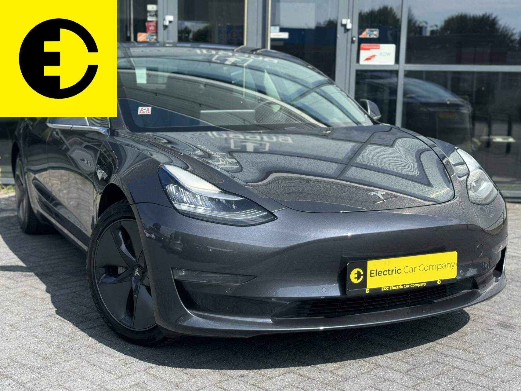 Hoofdafbeelding Tesla Model 3