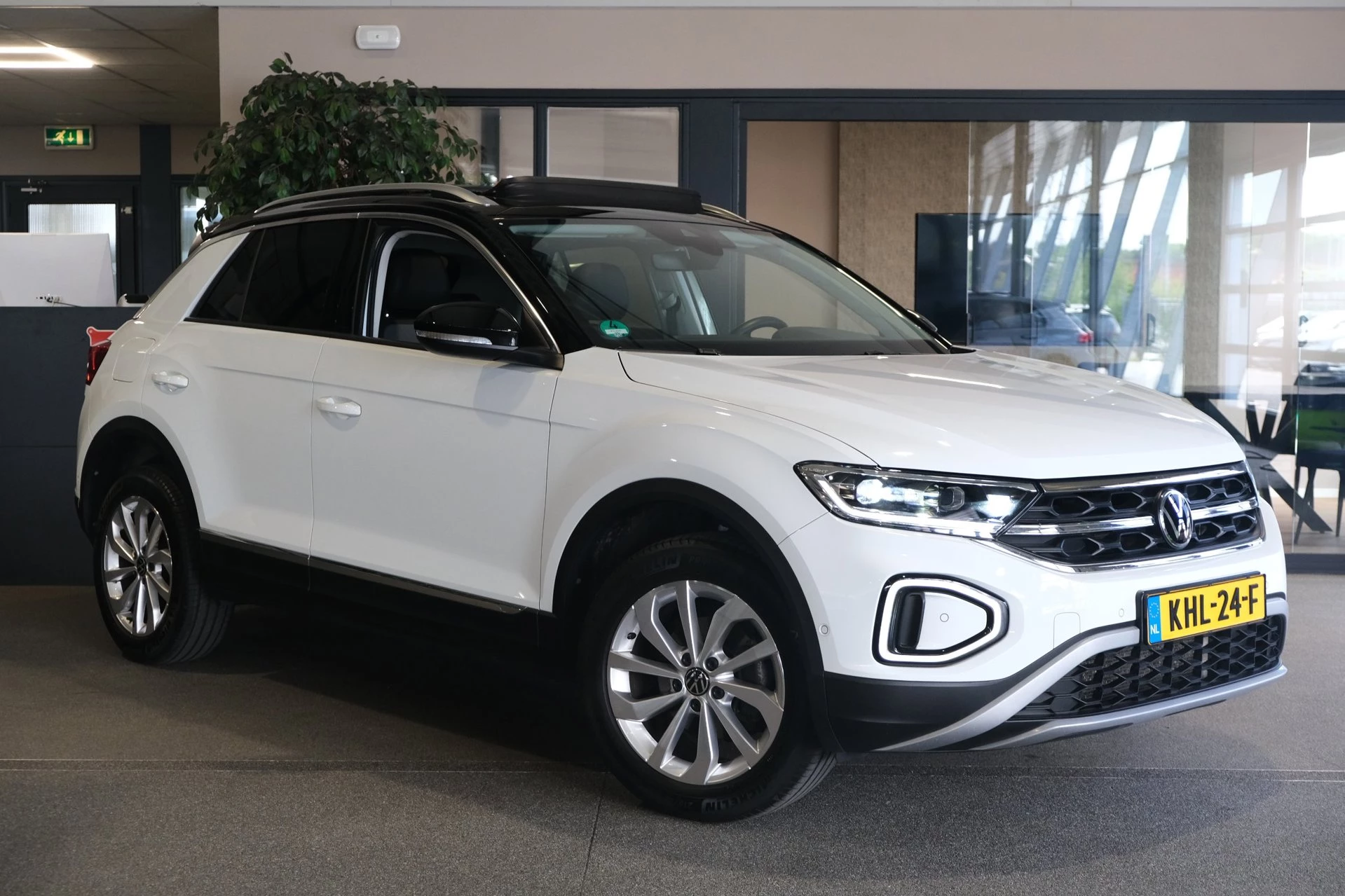 Hoofdafbeelding Volkswagen T-Roc