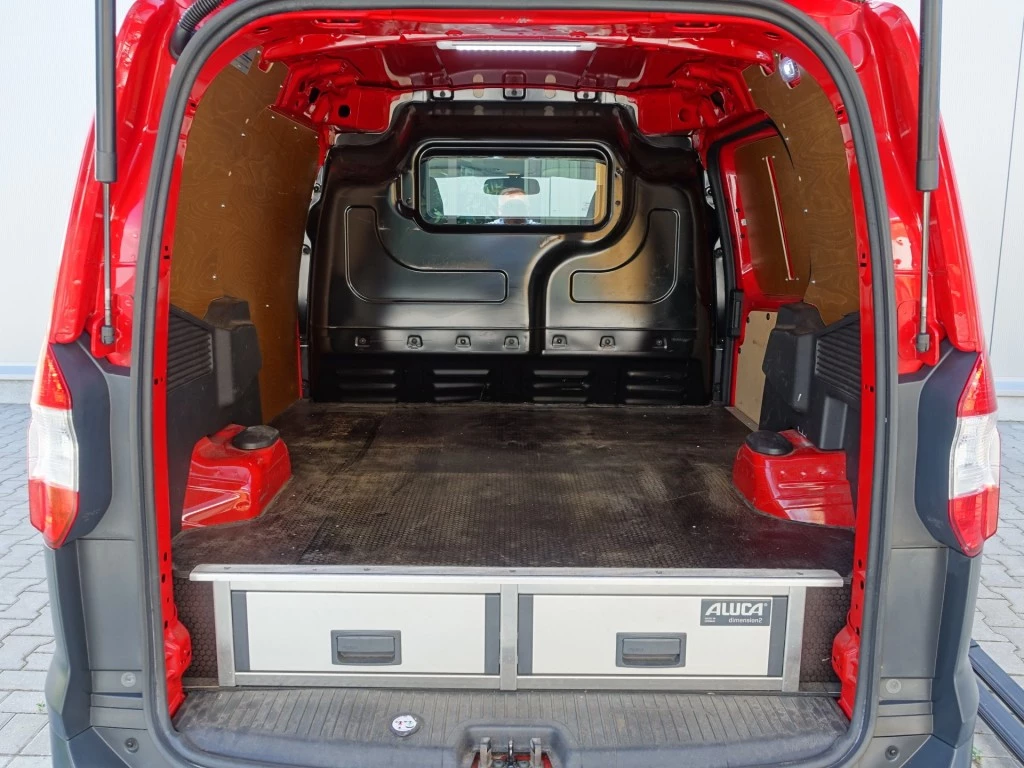 Hoofdafbeelding Ford Transit Courier