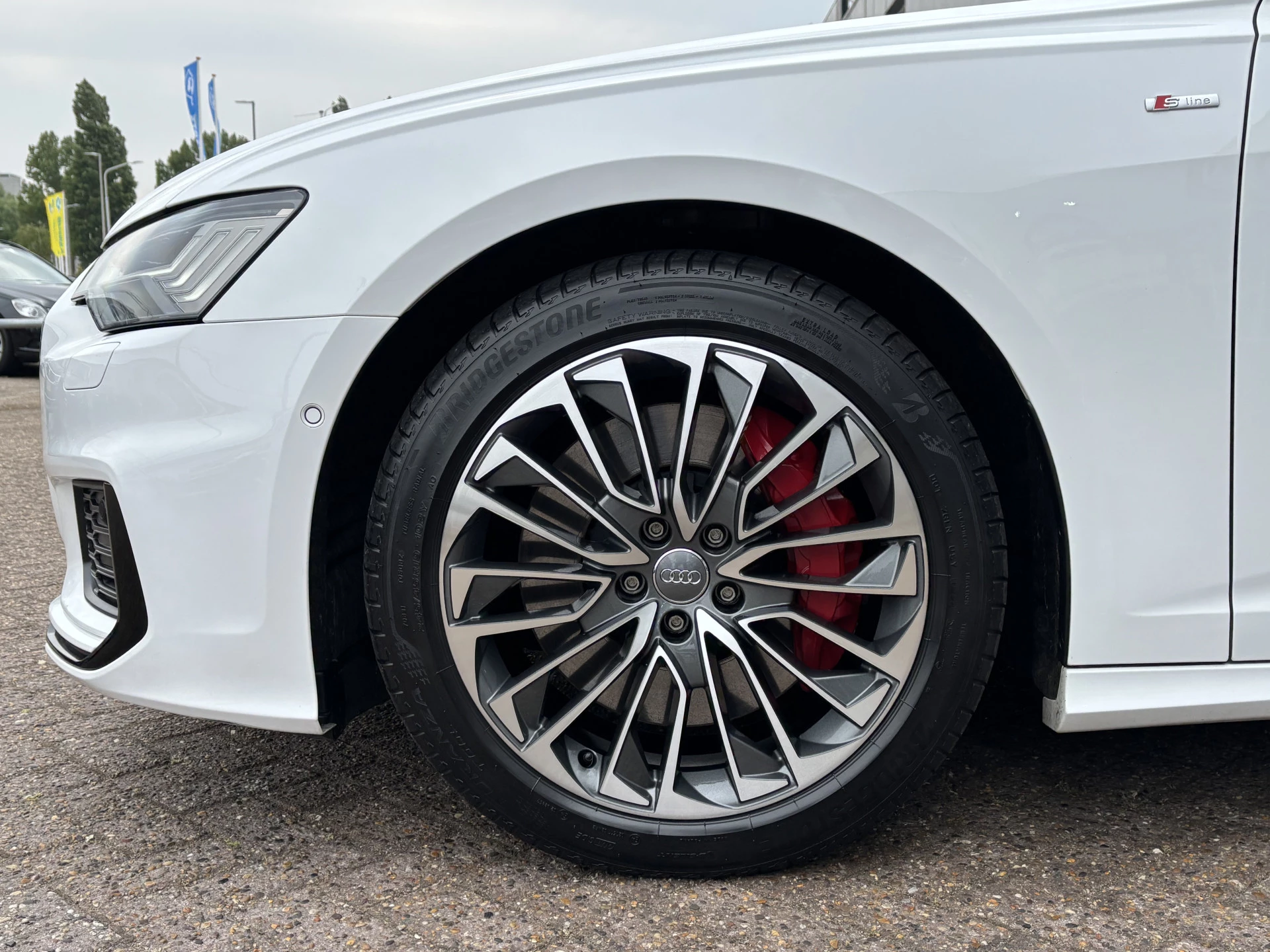 Hoofdafbeelding Audi A6