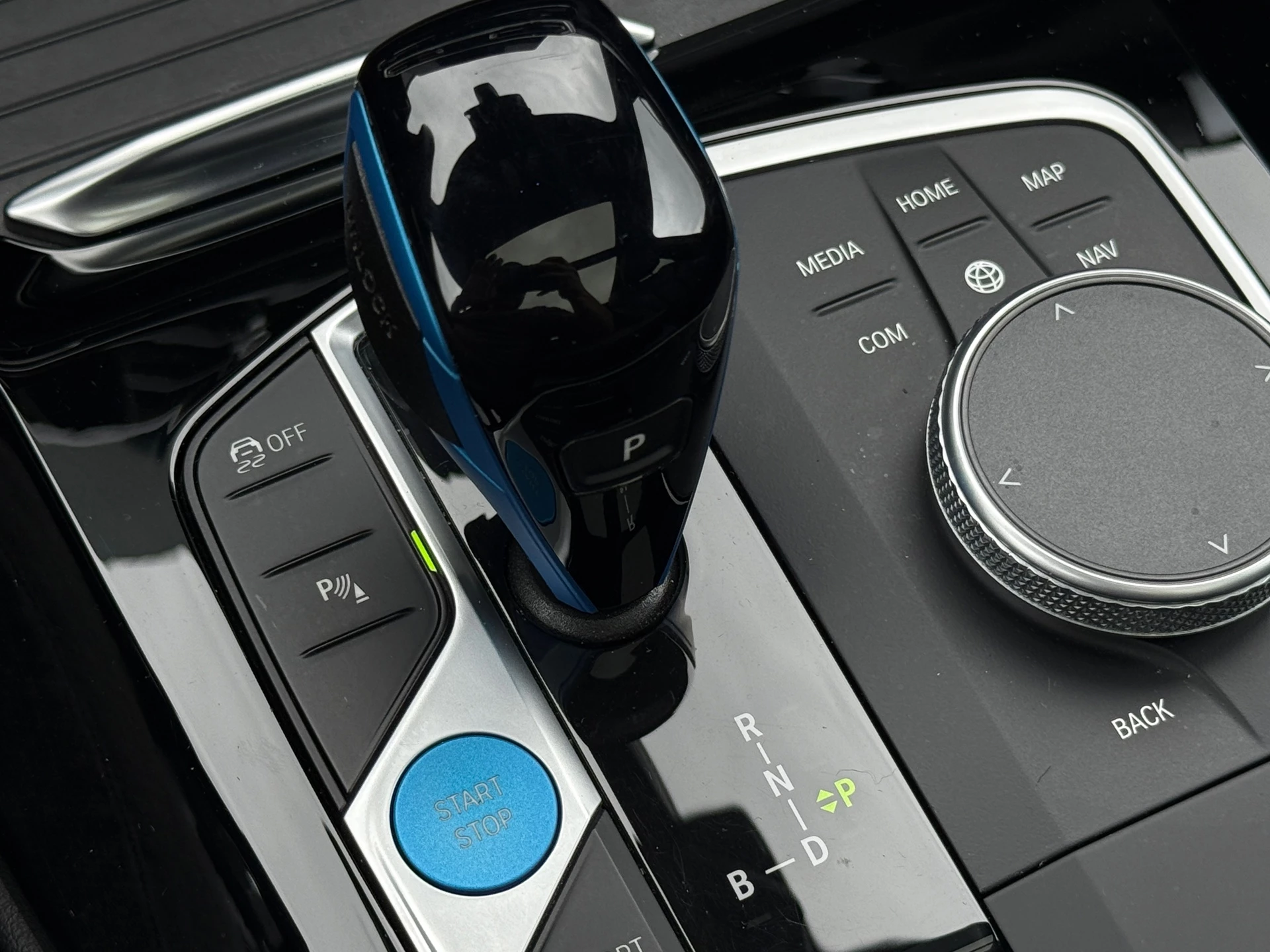 Hoofdafbeelding BMW iX3