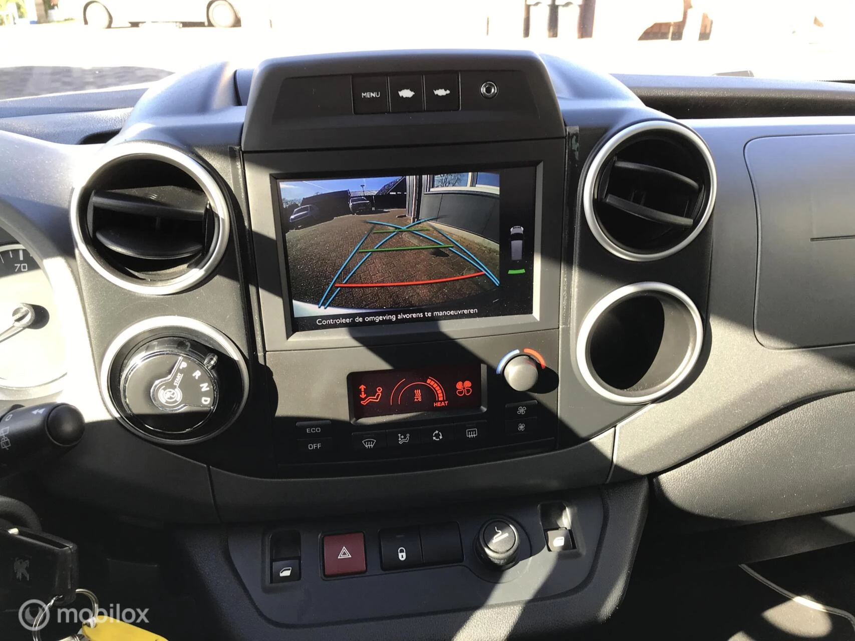 Hoofdafbeelding Peugeot e-Partner