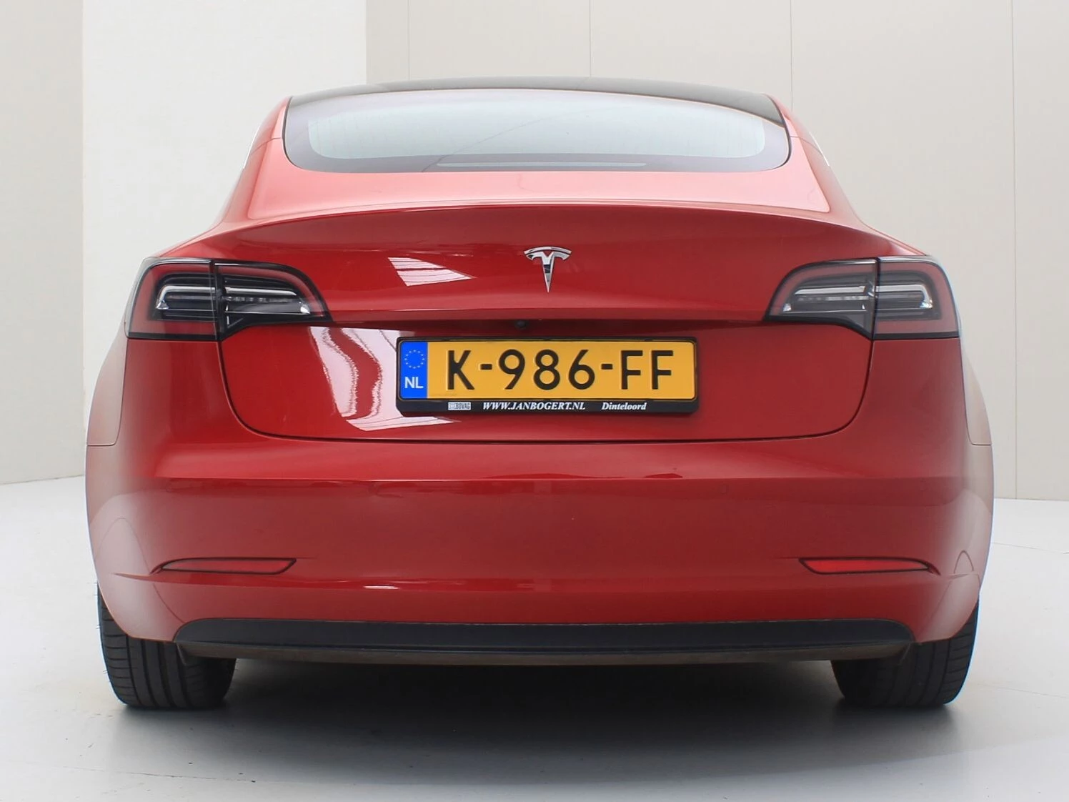 Hoofdafbeelding Tesla Model 3
