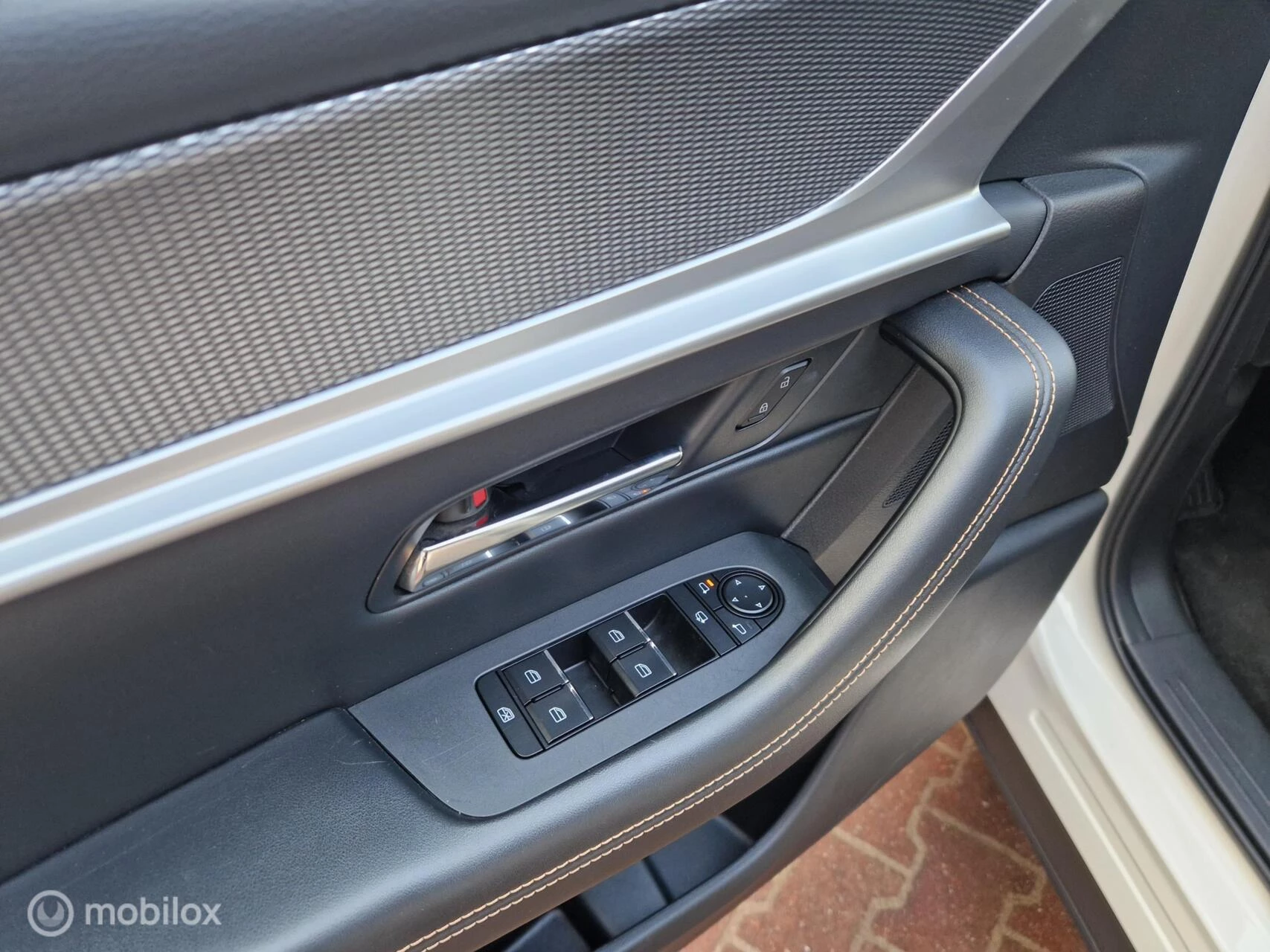 Hoofdafbeelding Mazda CX-60