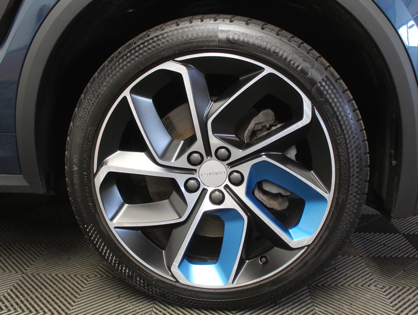 Hoofdafbeelding Lynk & Co 01