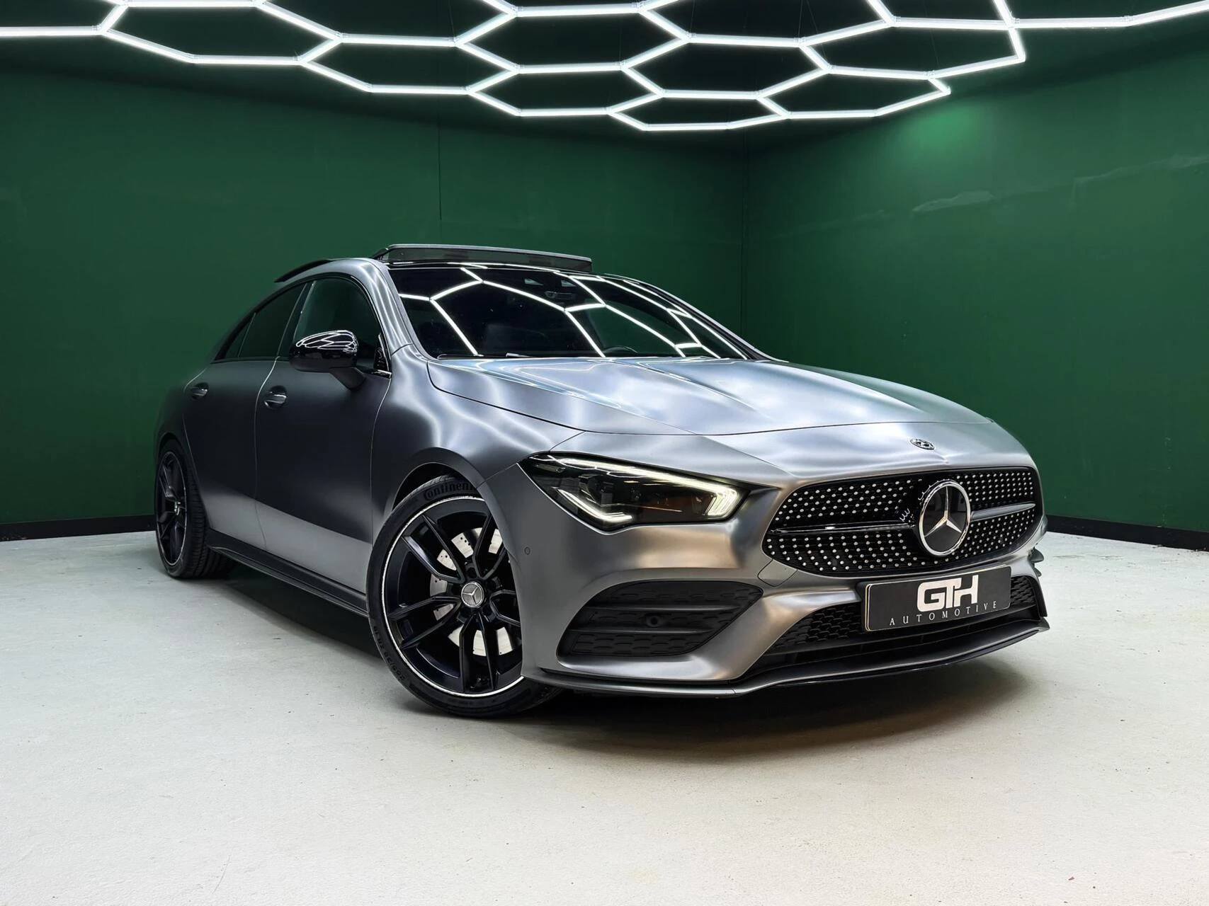 Hoofdafbeelding Mercedes-Benz CLA