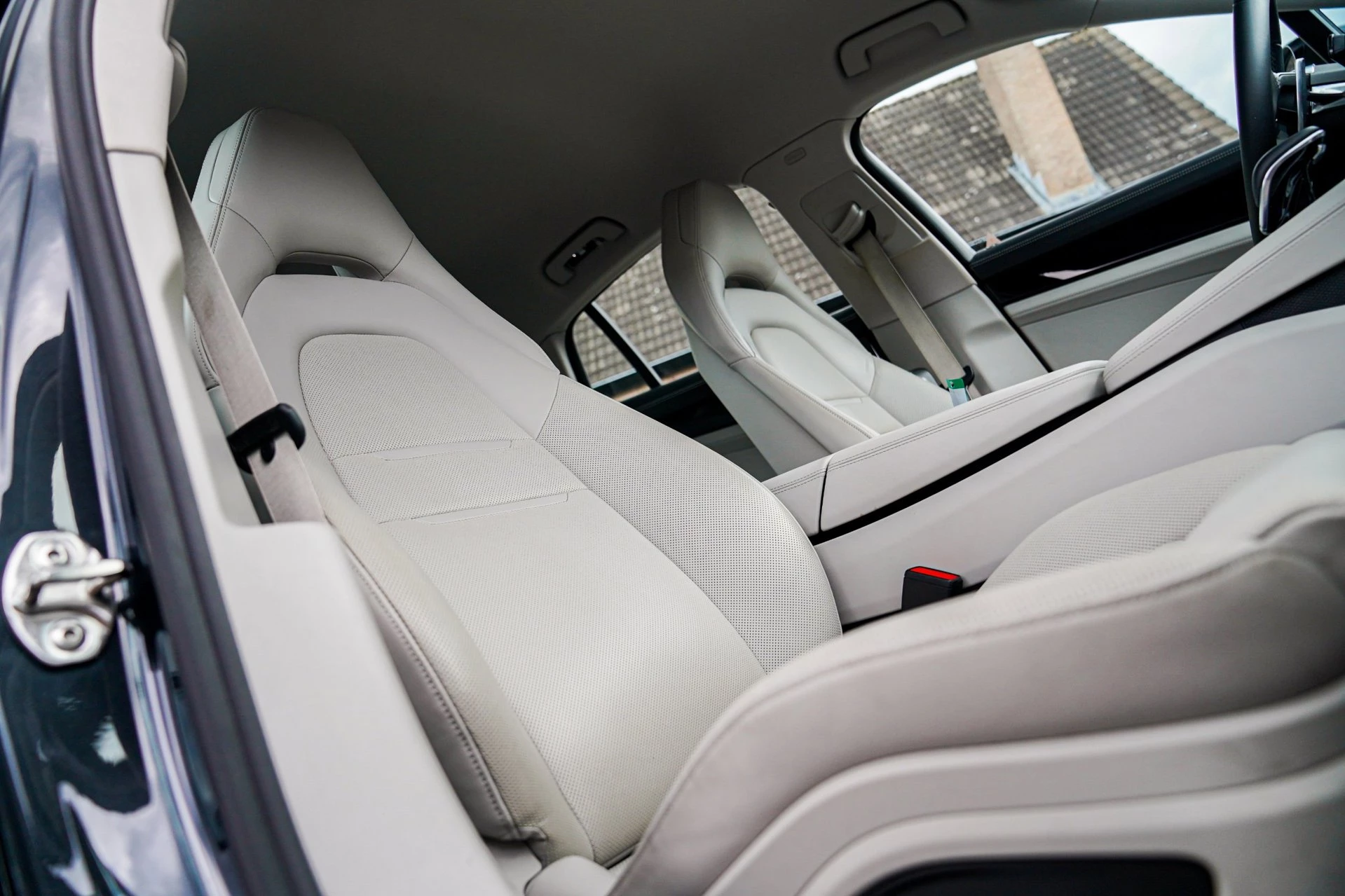 Hoofdafbeelding Porsche Panamera