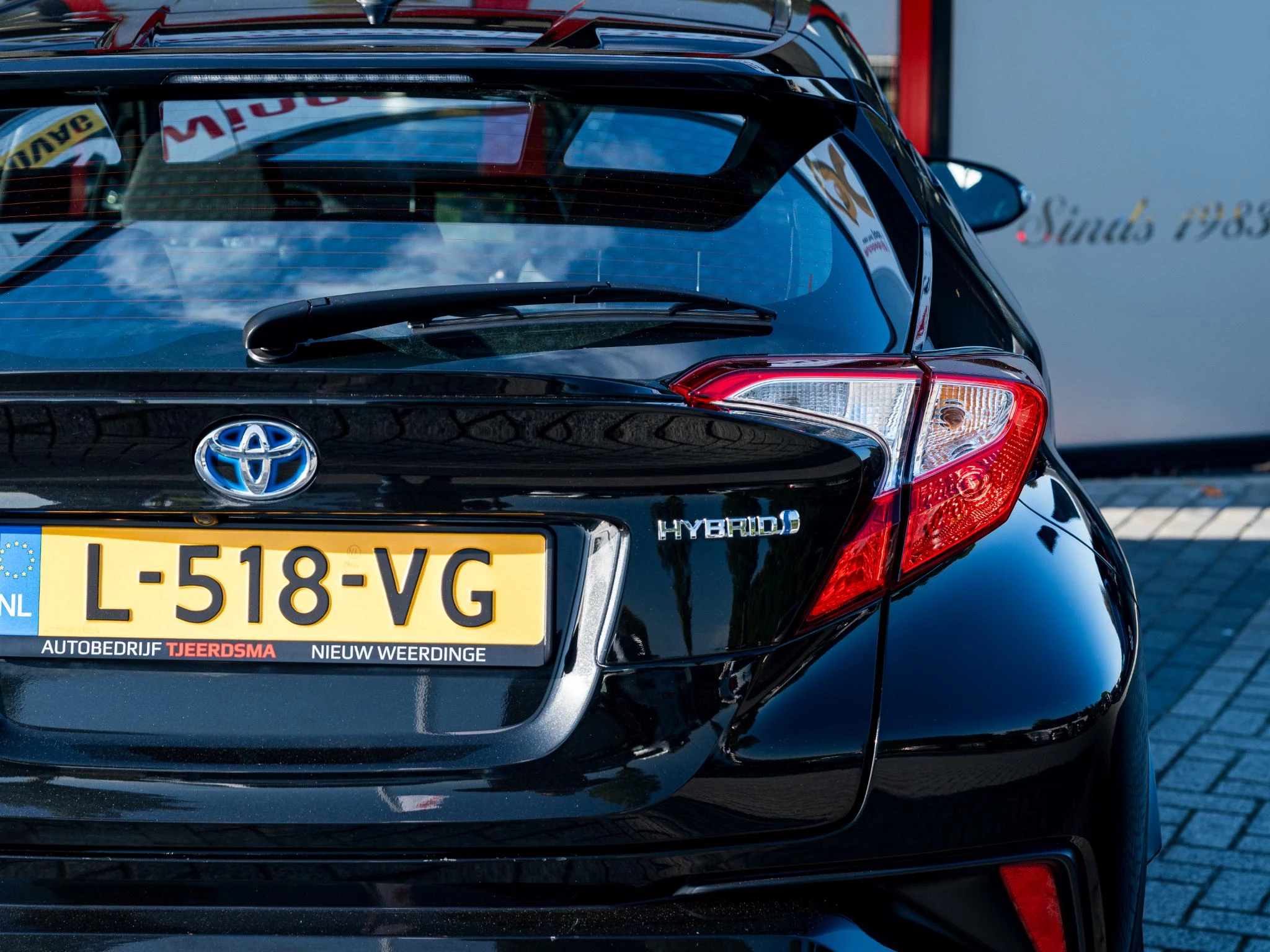 Hoofdafbeelding Toyota C-HR