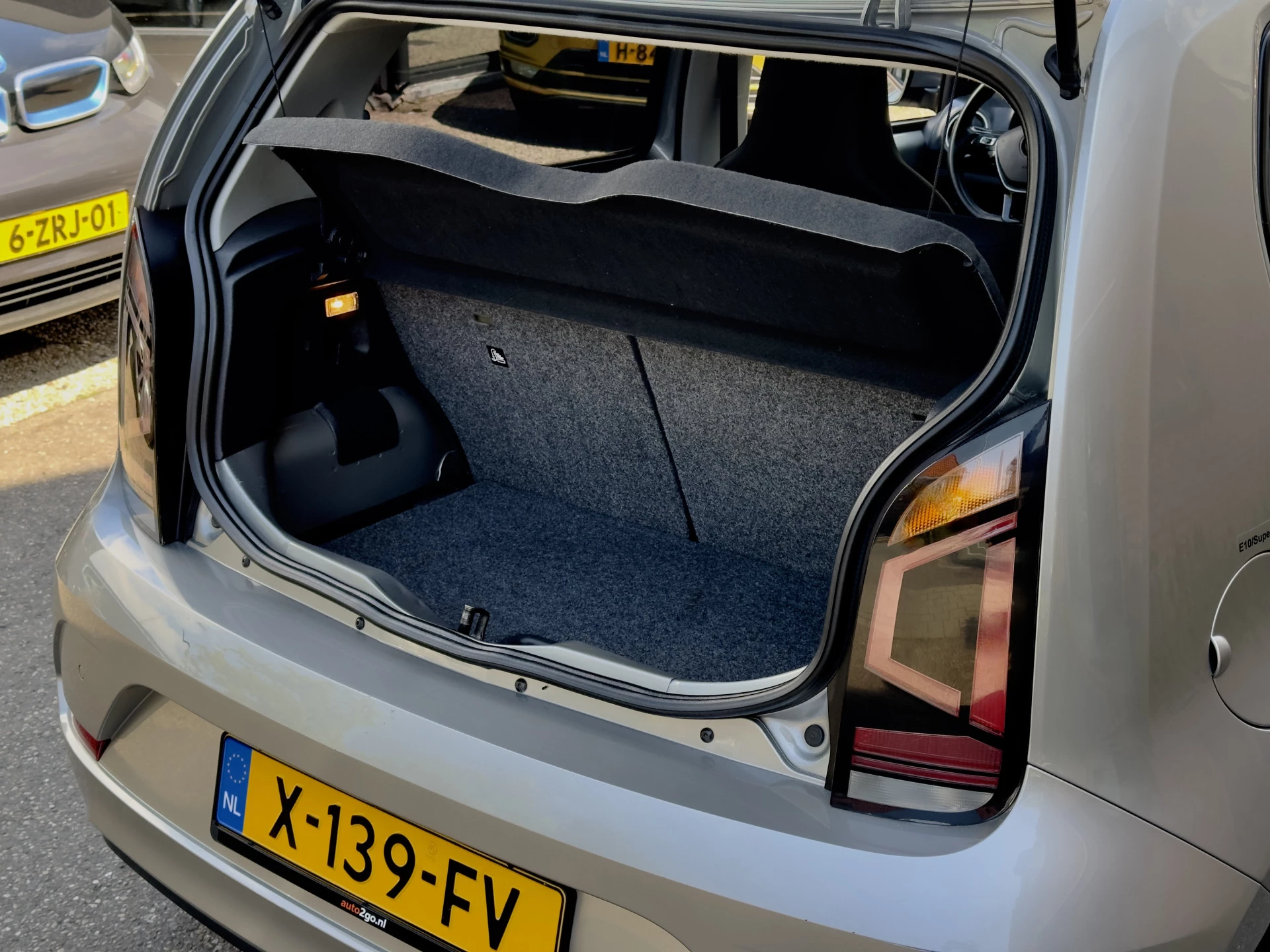 Hoofdafbeelding Volkswagen up!