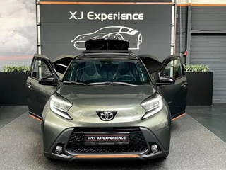 Toyota Aygo X 1.0 VVT-i S-CVT LIMITED NAVY CABRIO CAMERA