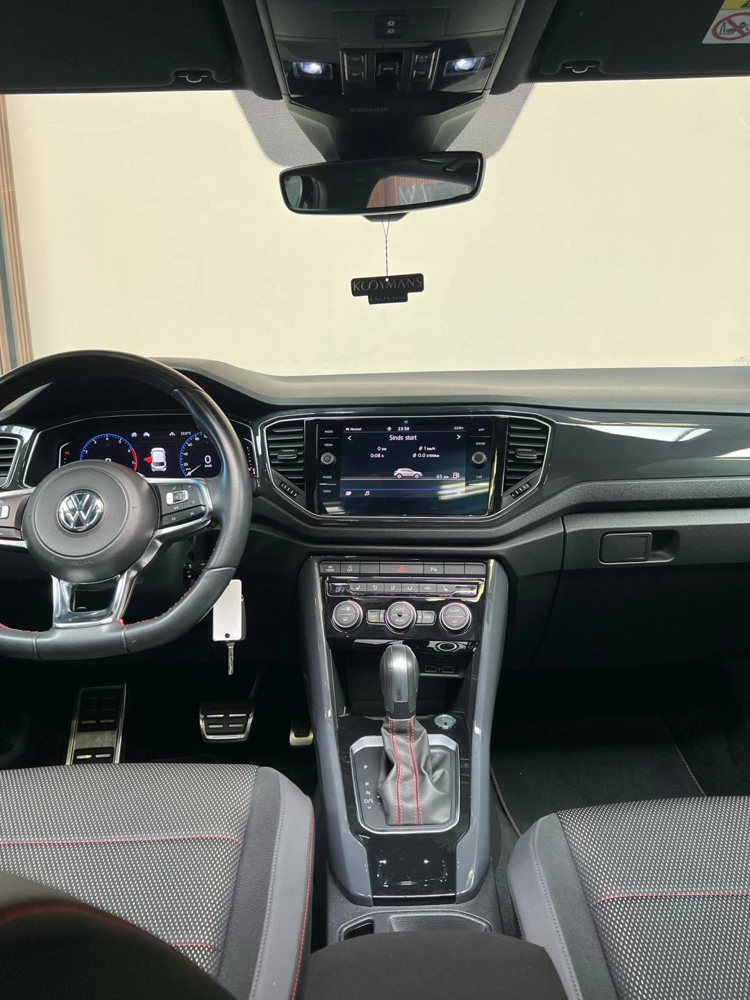 Hoofdafbeelding Volkswagen T-Roc