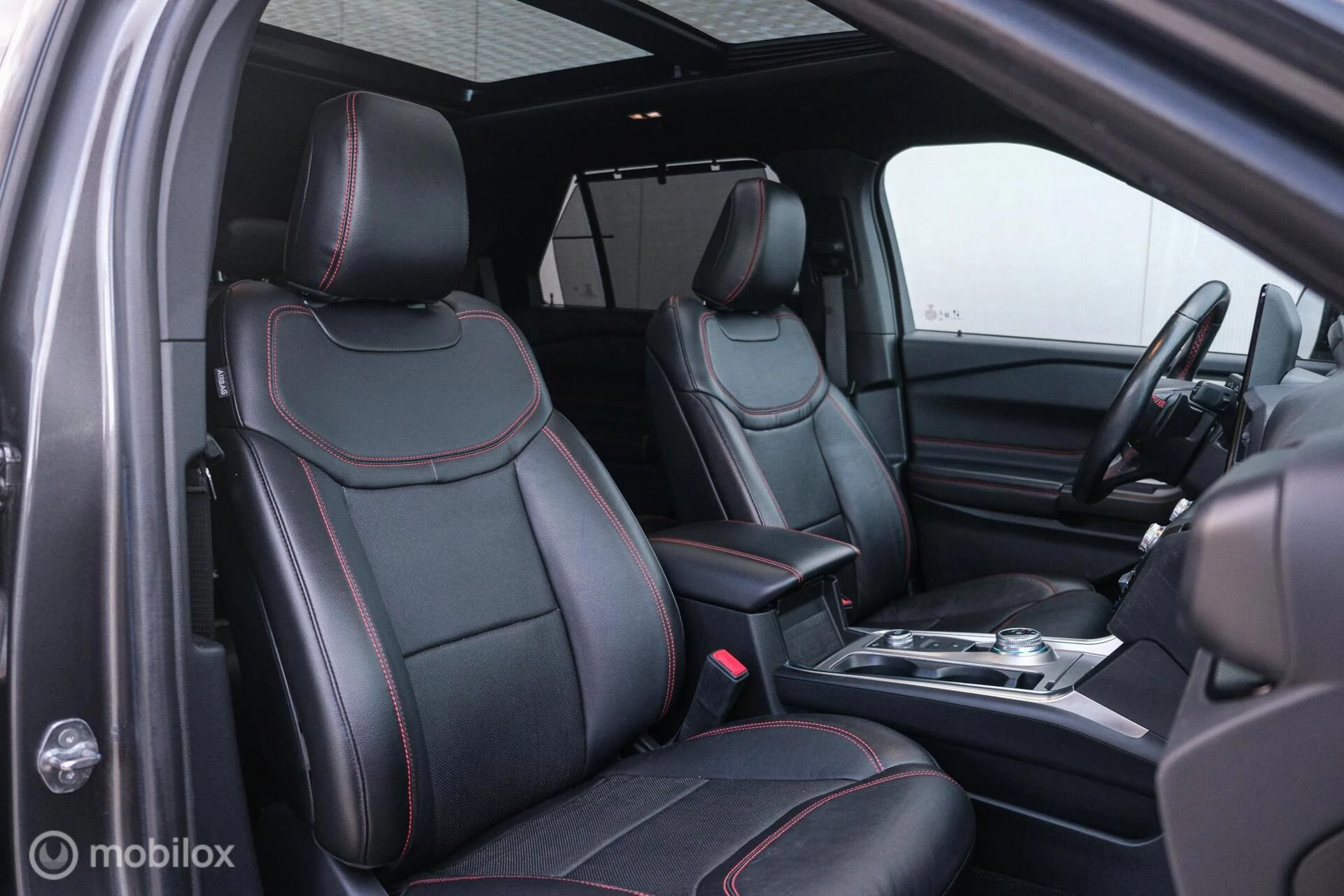 Hoofdafbeelding Ford Explorer
