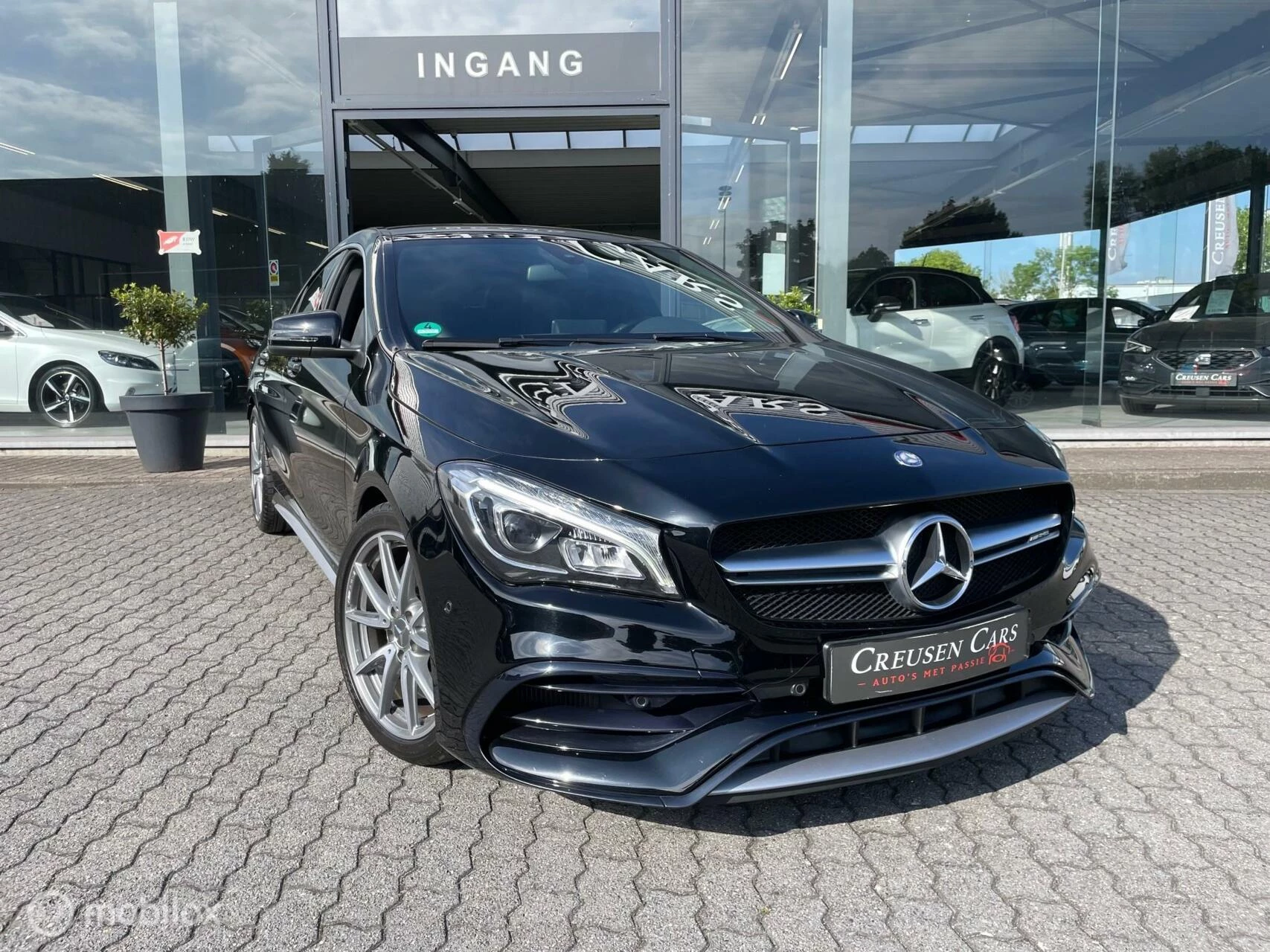 Hoofdafbeelding Mercedes-Benz CLA