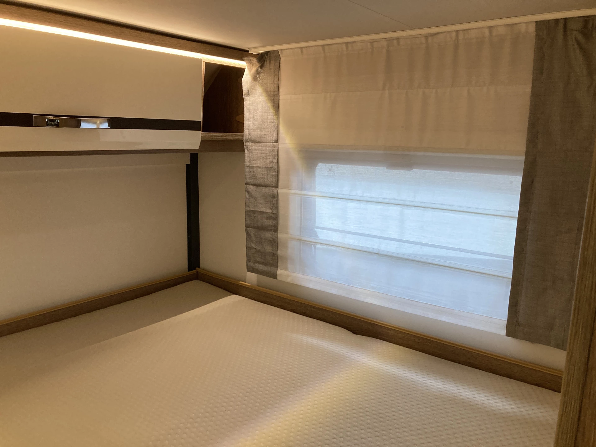 Hoofdafbeelding Dethleffs Trend A 6977 Alkoof | 6 Persoons | 150 PK | 2019 | Luxe en Bomvol