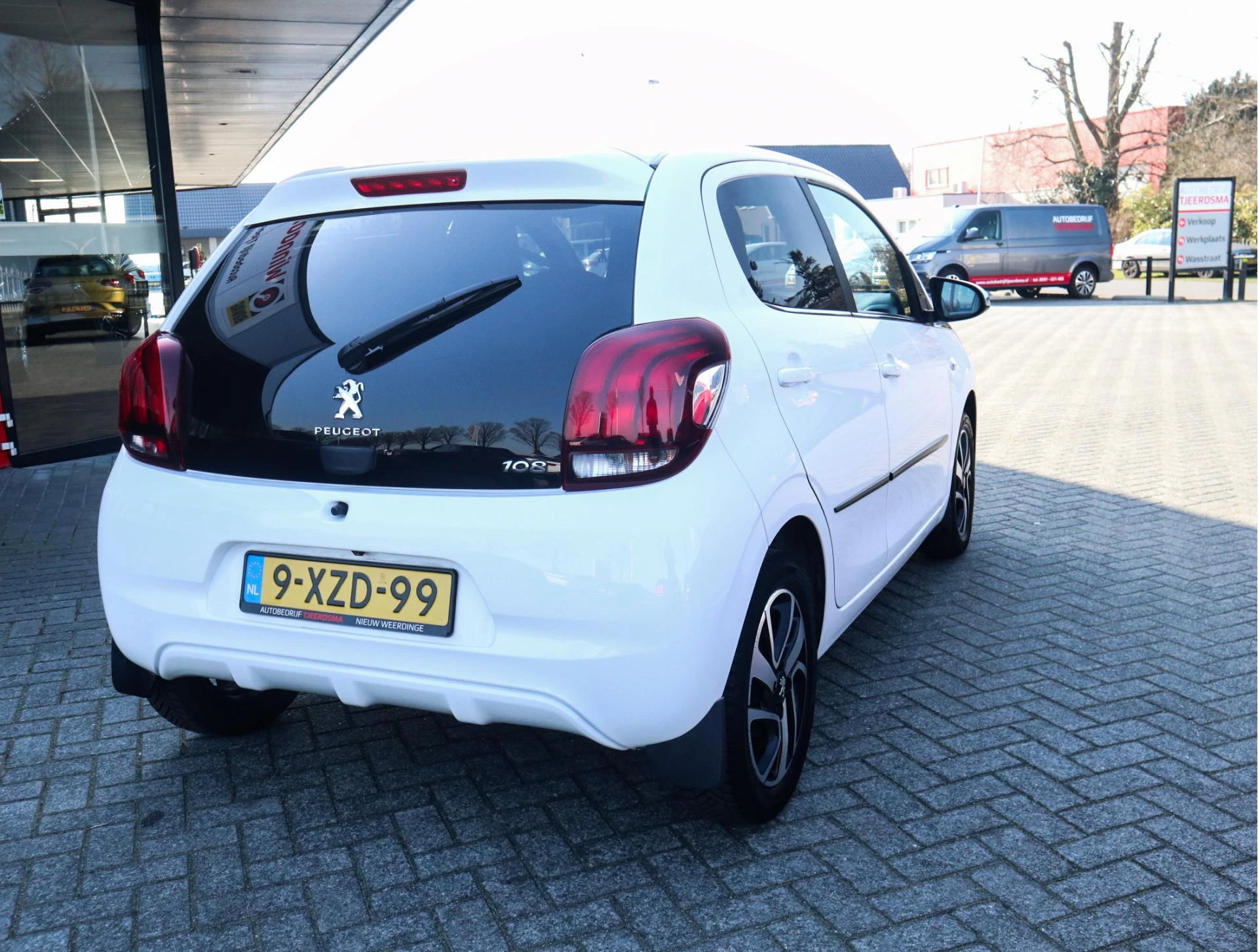 Hoofdafbeelding Peugeot 108