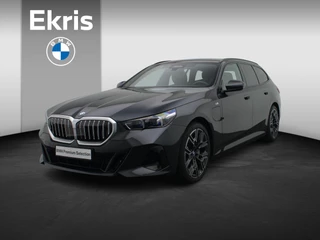 BMW 5 Serie Touring 550e xDrive  M Sportpakket | Innovation Pack | Travel Pack | Comfort Pack | Trekhaak | Panoramadak | Driving Assistant Professional | Harman-Kardon | 20''