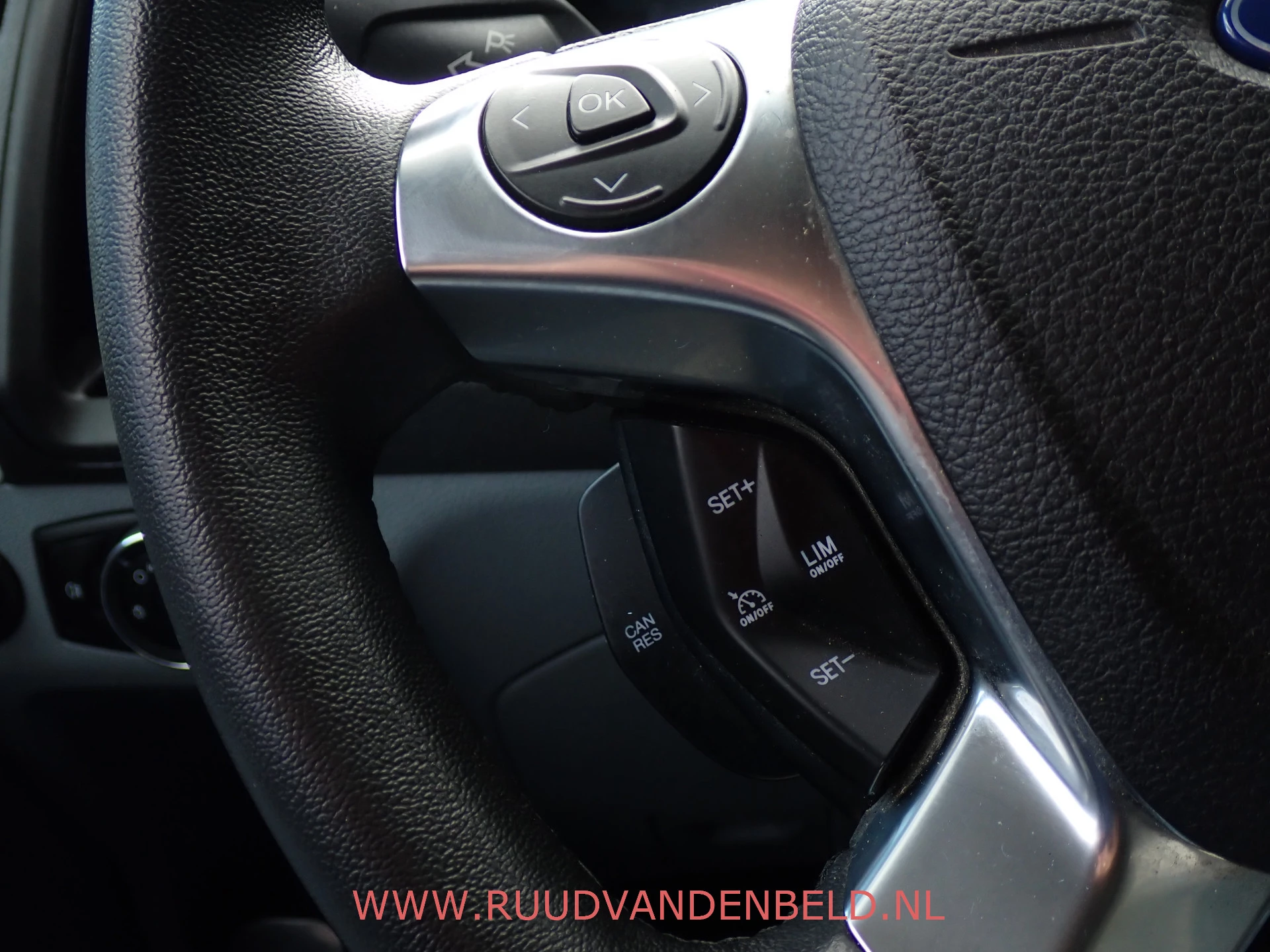 Hoofdafbeelding ROLLER TEAM AUTO-ROLLER 284 TL