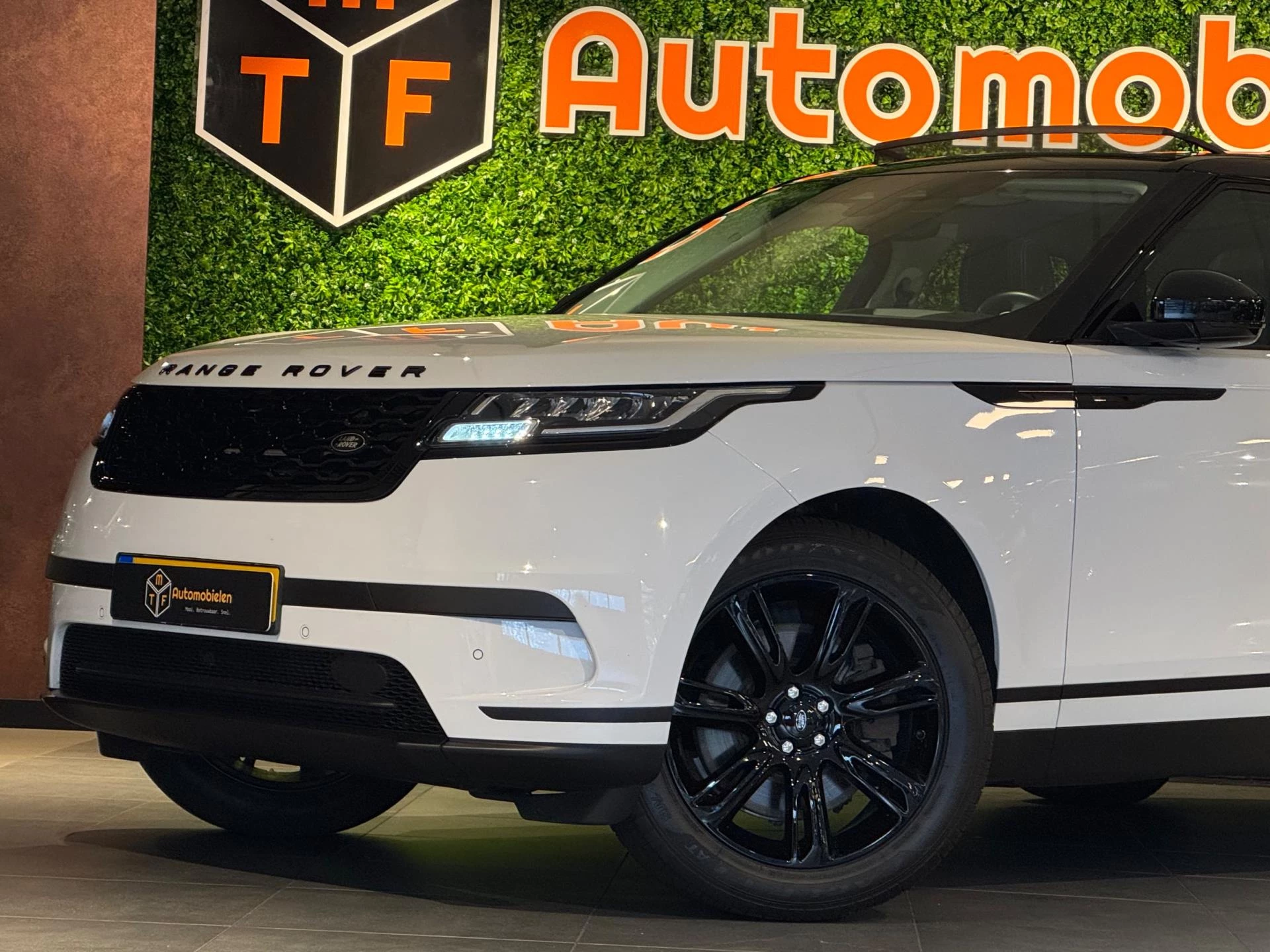 Hoofdafbeelding Land Rover Range Rover Velar