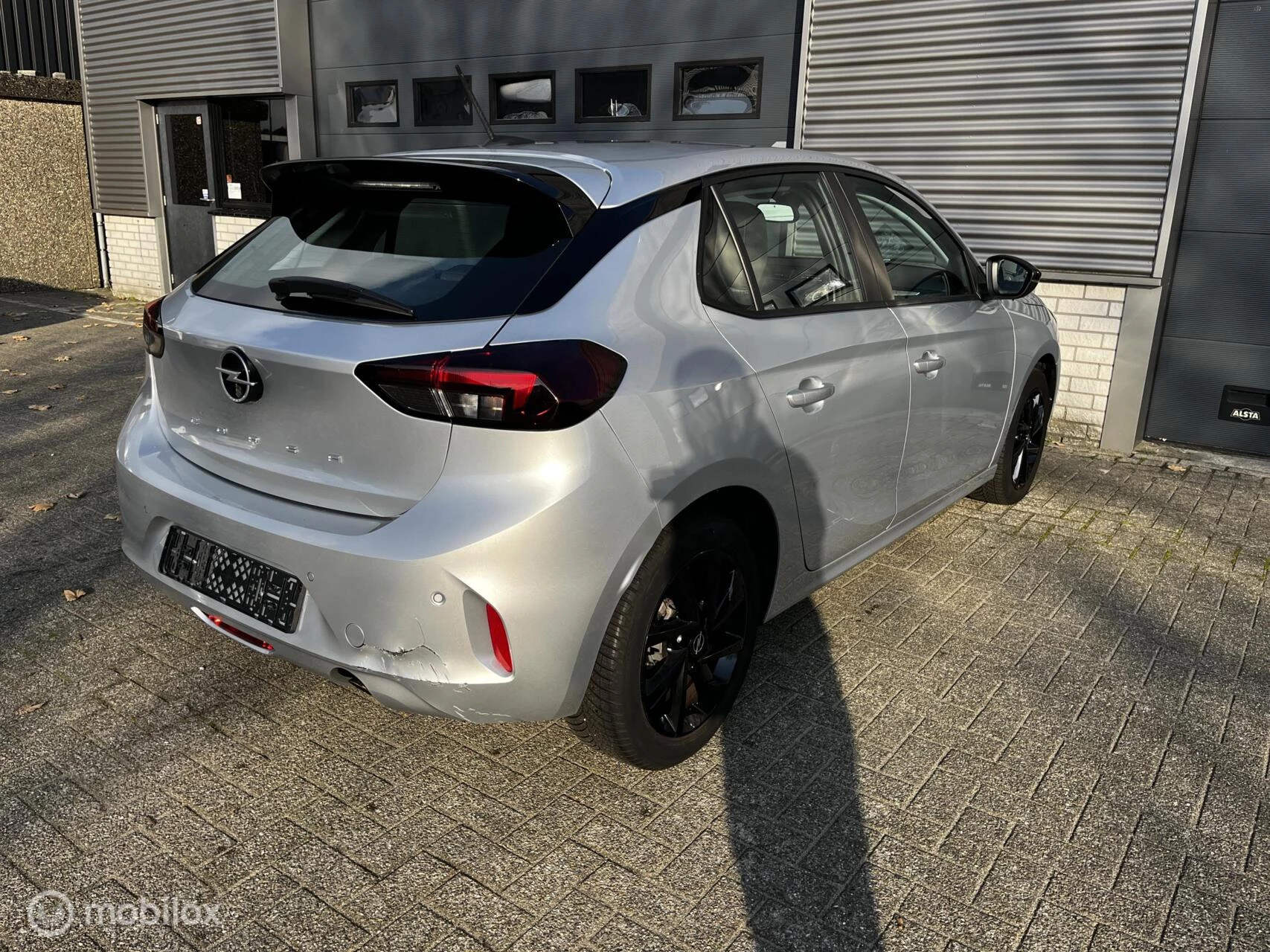 Hoofdafbeelding Opel Corsa