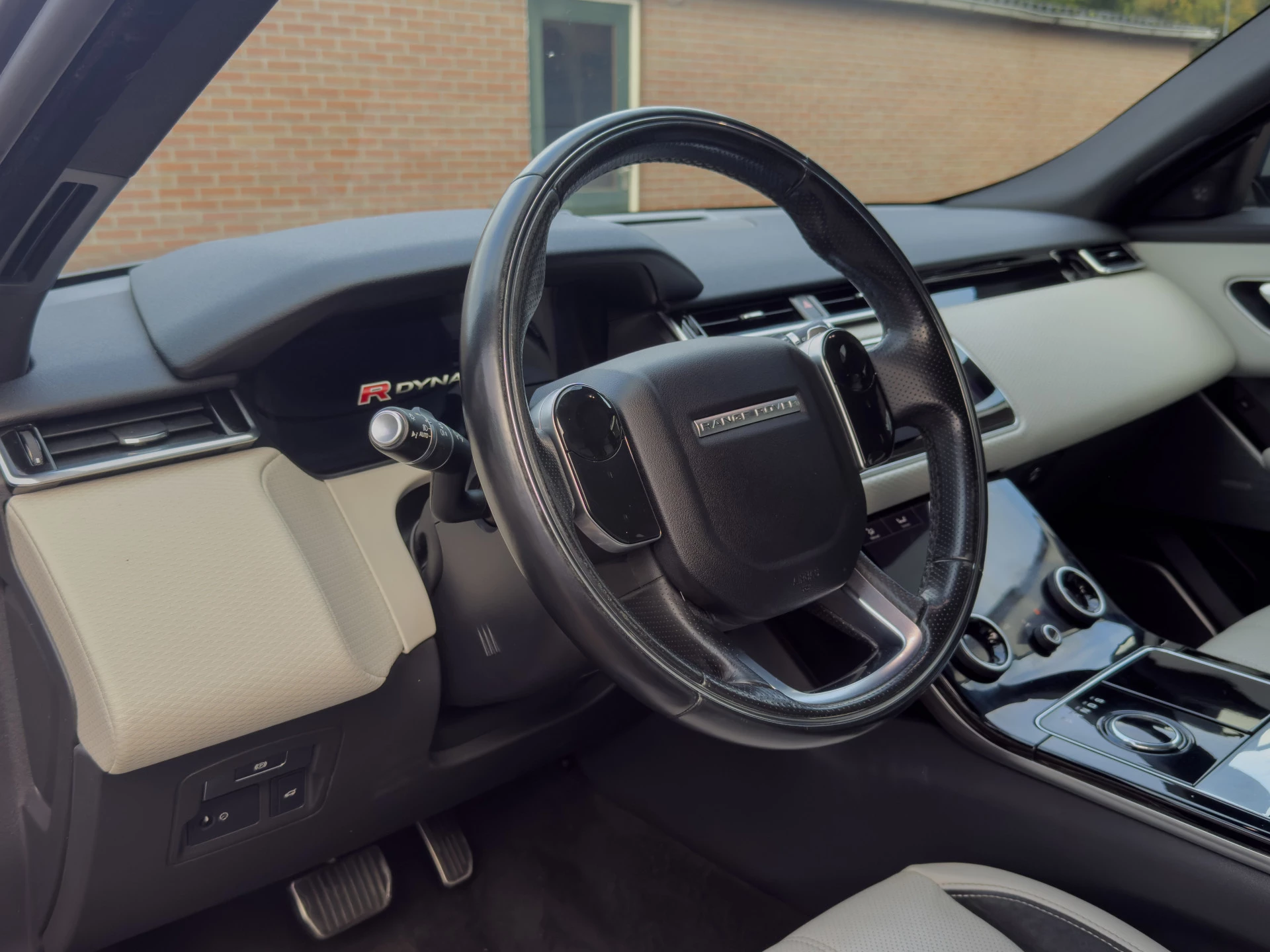 Hoofdafbeelding Land Rover Range Rover Velar