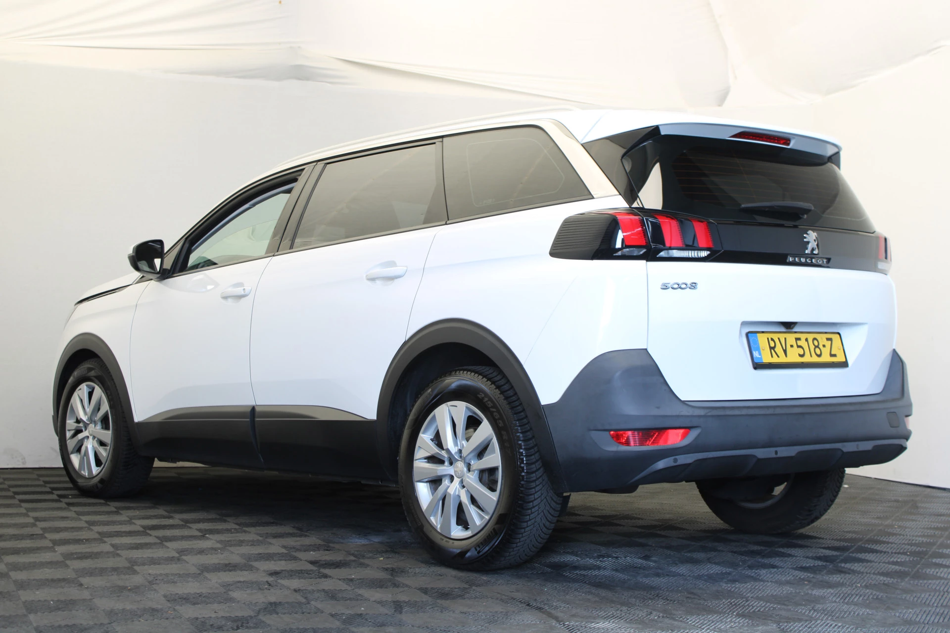 Hoofdafbeelding Peugeot 5008