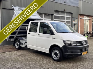 Hoofdafbeelding Volkswagen Transporter Volkswagen Transporter 2.0 TDI L2H1 DC Kipper open laadbak Airco Bluetooth trekhaak 2200 kg 1e eigenaar Dealer onderhouden Kieper P-up Doka Pritsche Ahk 2200kg Pick-up bakwagen 