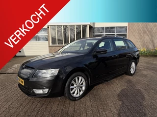 Skoda Octavia Combi 1.2 TSI Greentech Ambition Businessline Trekhaak l parkeersensoren