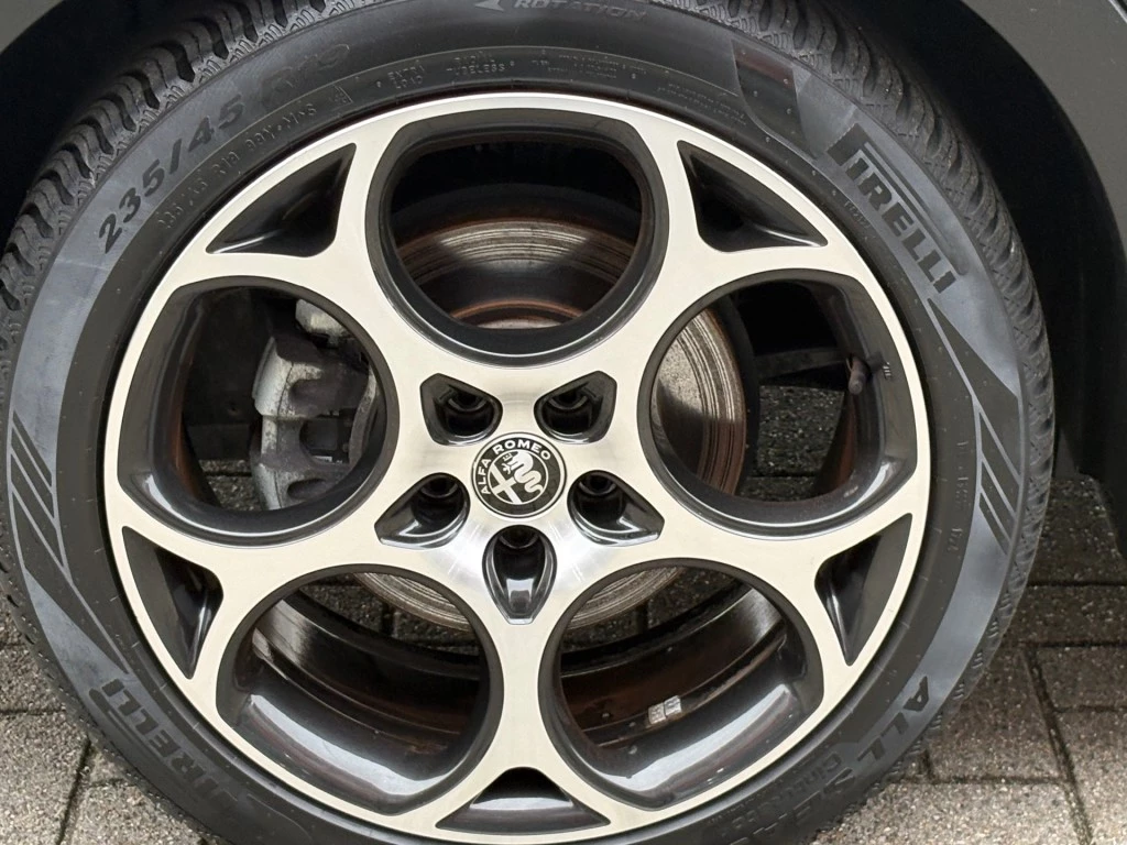 Hoofdafbeelding Alfa Romeo Tonale