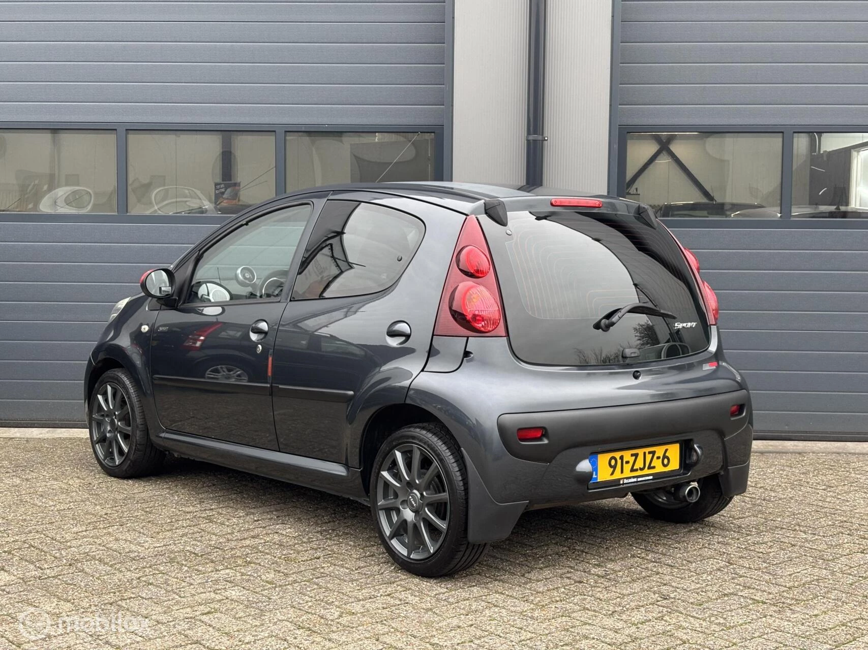 Hoofdafbeelding Peugeot 107