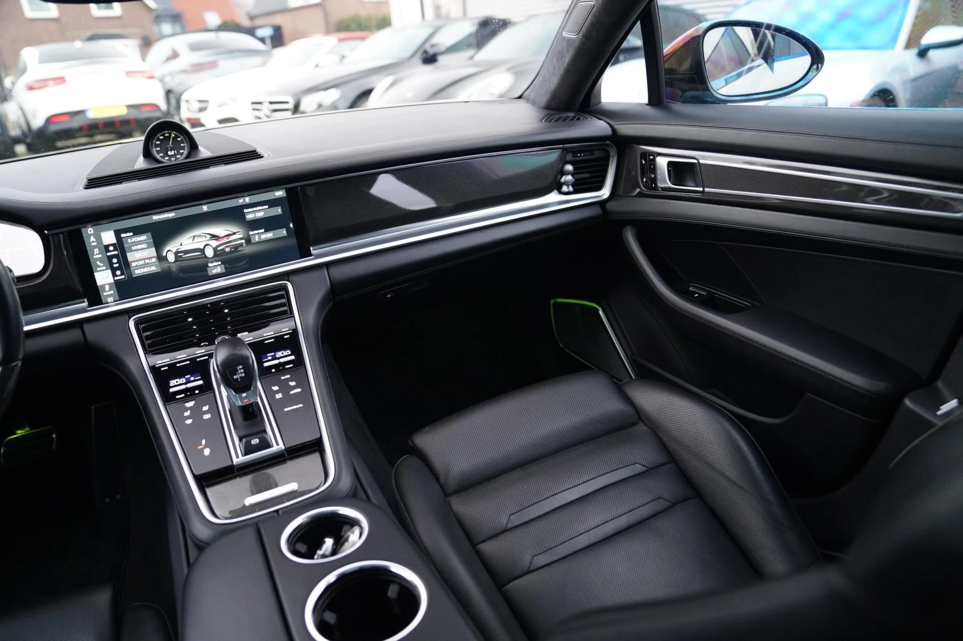 Hoofdafbeelding Porsche Panamera